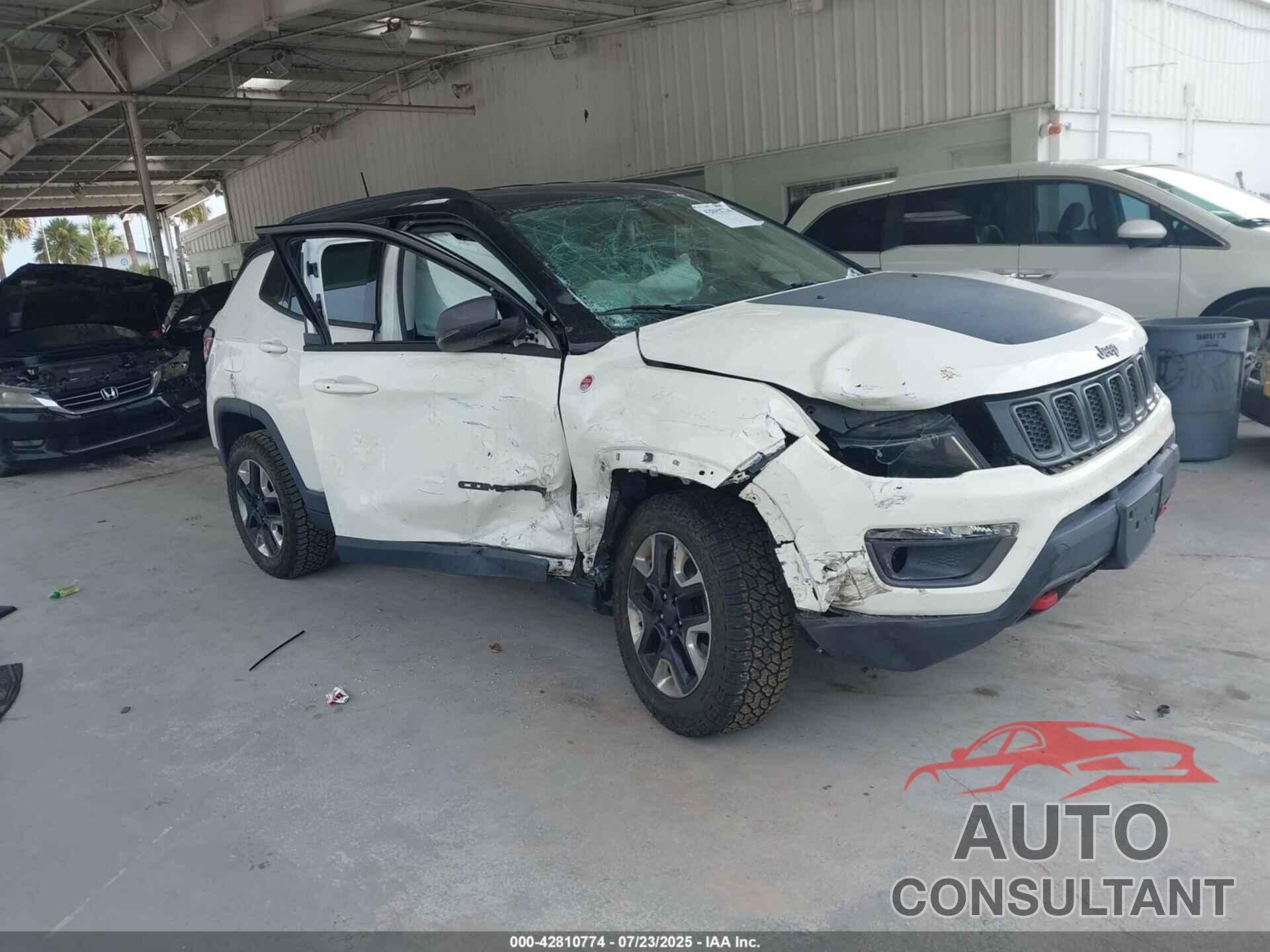 JEEP COMPASS 2018 - 3C4NJDDB4JT417518