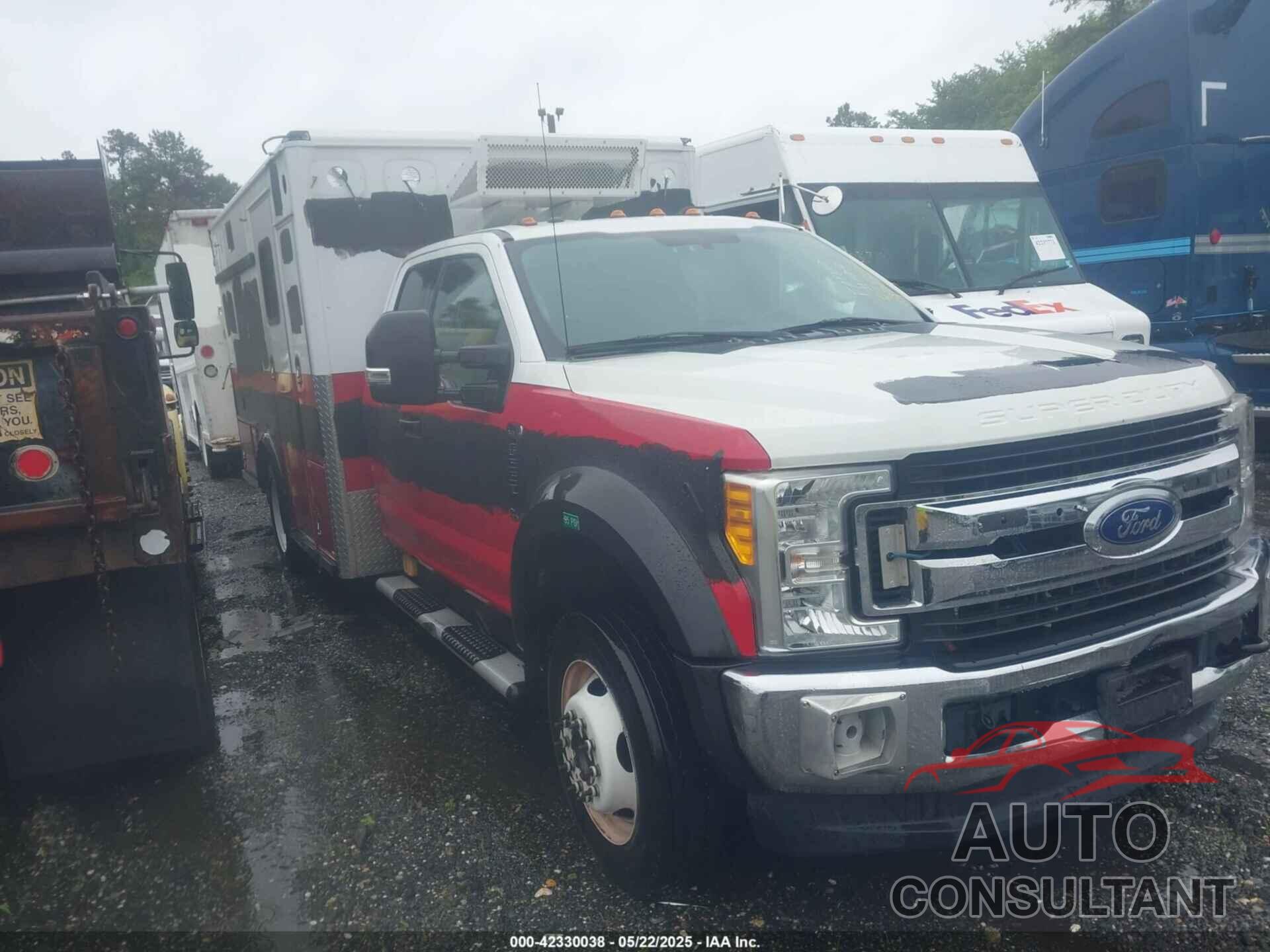 FORD F-550 CHASSIS 2017 - 1FD0X5HT2HEF23134