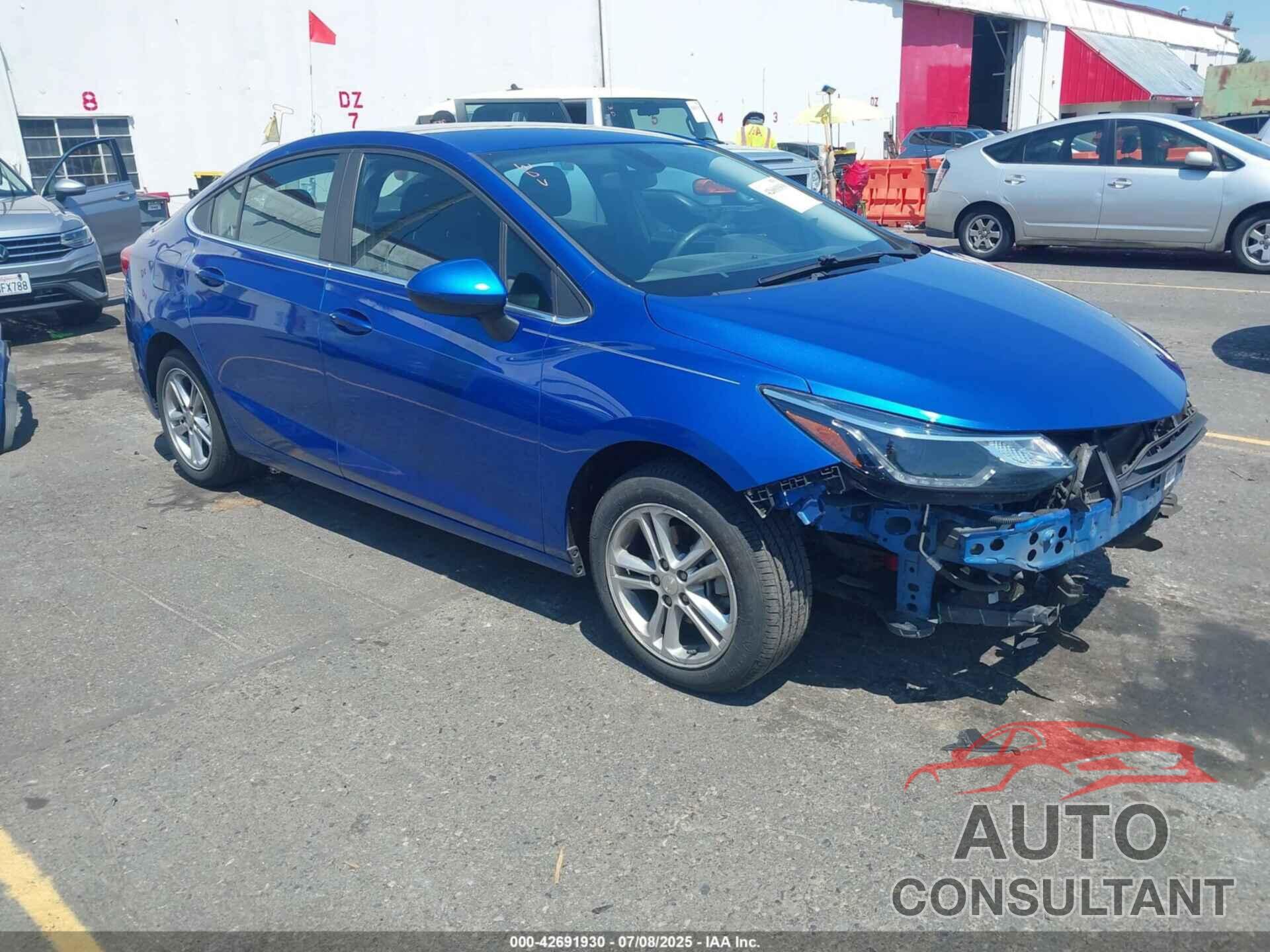 CHEVROLET CRUZE 2017 - 1G1BE5SM1H7251869
