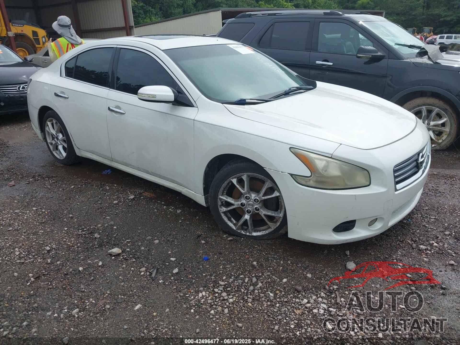 NISSAN MAXIMA 2013 - 1N4AA5AP4DC847656