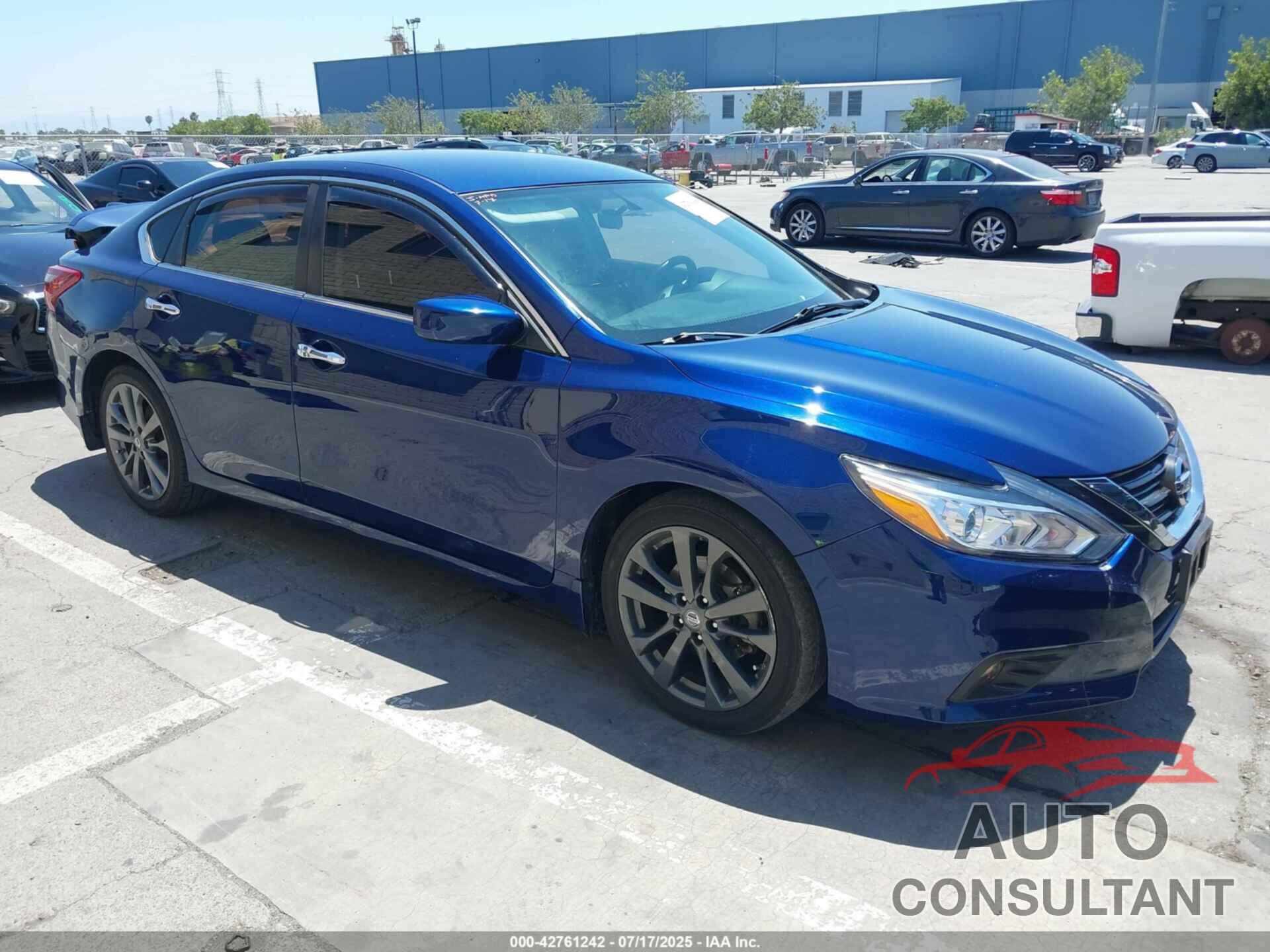 NISSAN ALTIMA 2018 - 1N4AL3AP1JC219337
