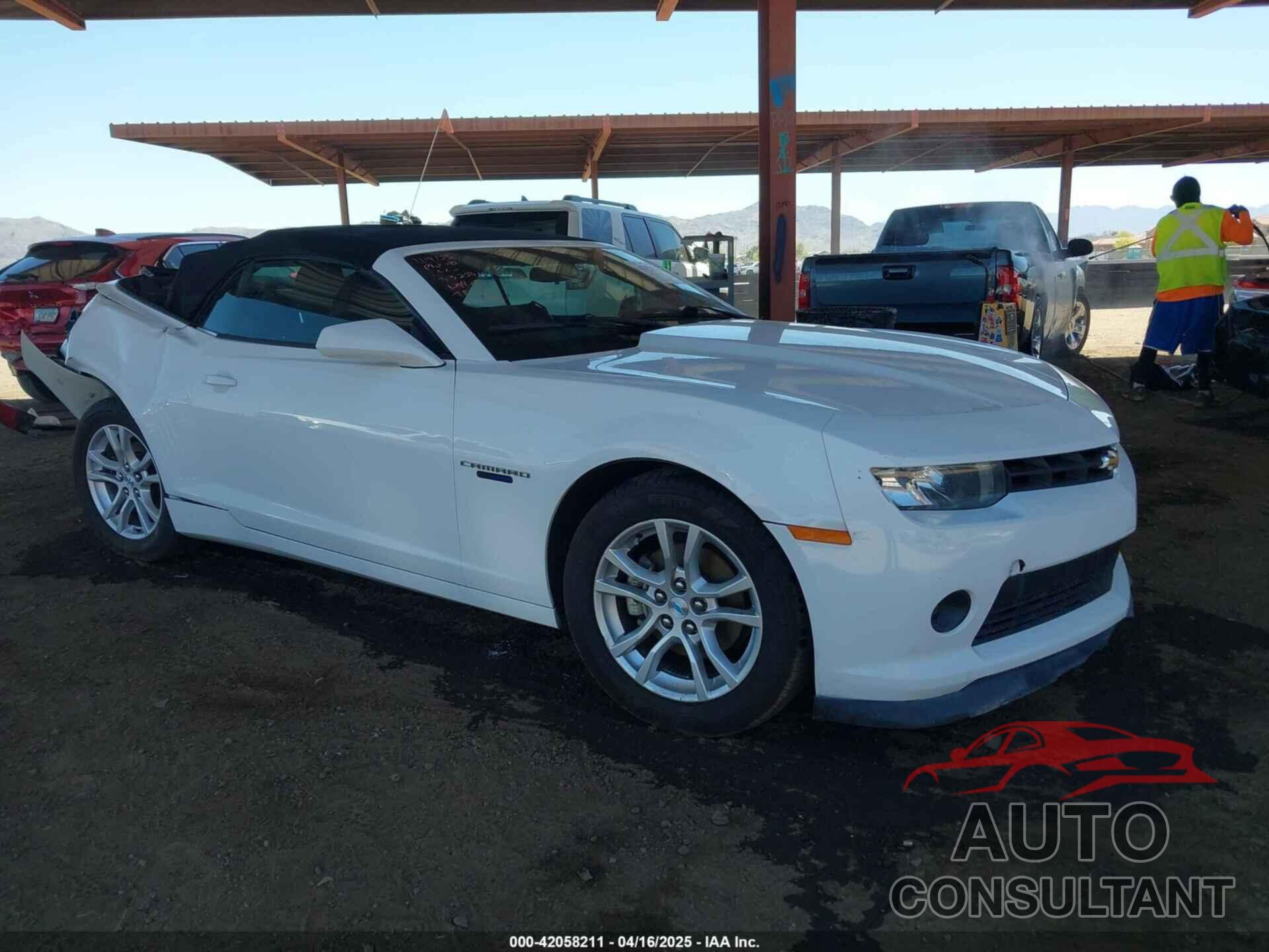CHEVROLET CAMARO 2015 - 2G1FD3D38F9120429