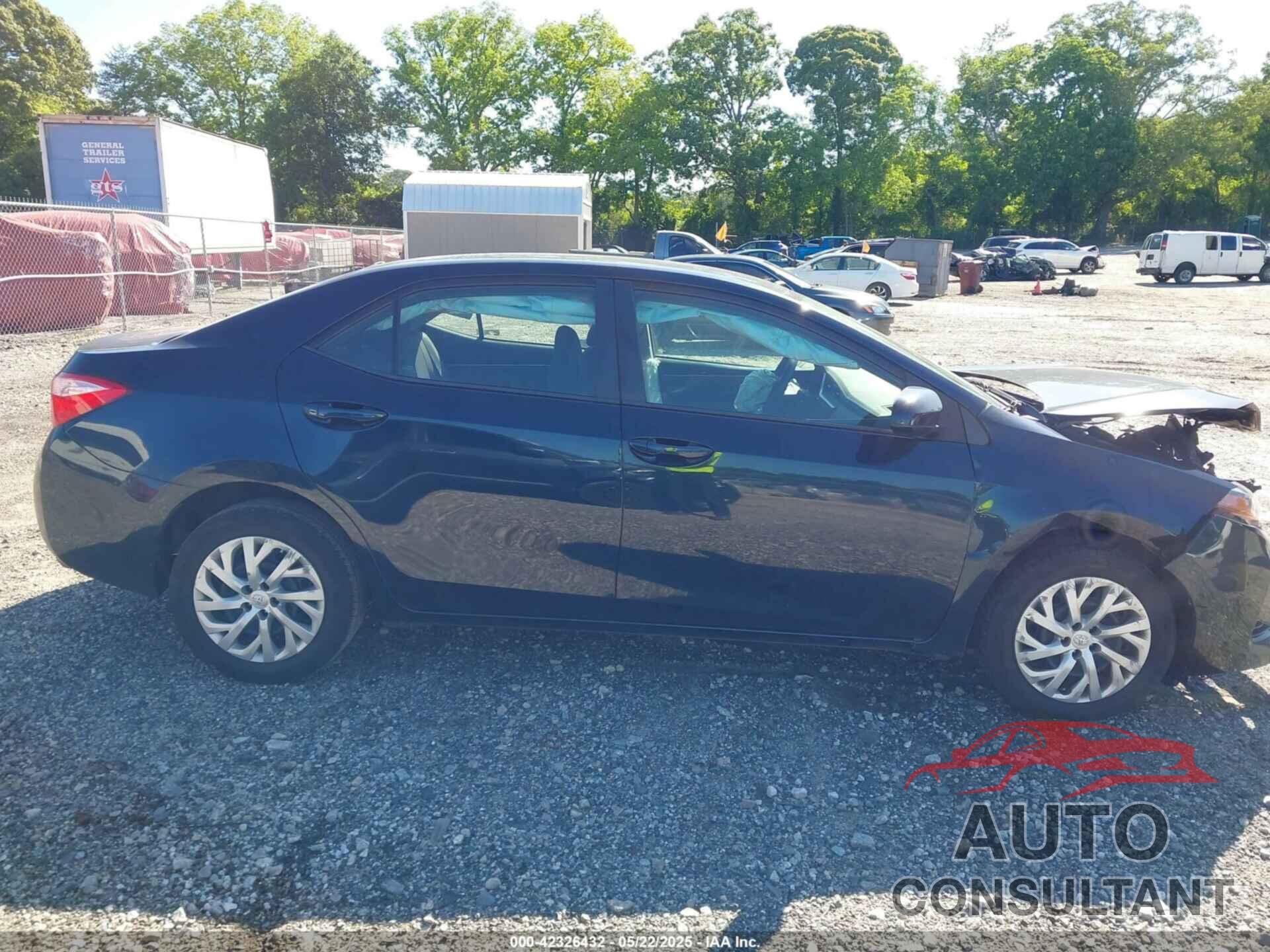 TOYOTA COROLLA 2017 - 5YFBURHEXHP733935