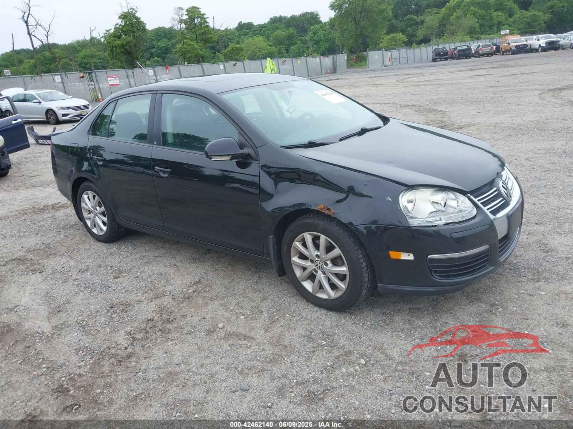 VOLKSWAGEN JETTA 2010 - 3VWRZ7AJ0AM105047