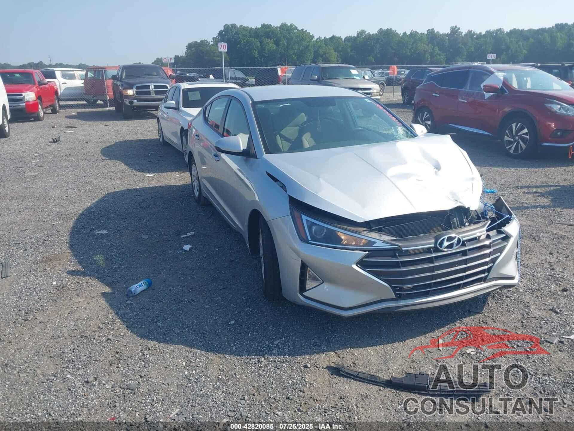 HYUNDAI ELANTRA 2019 - 5NPD74LF9KH412511