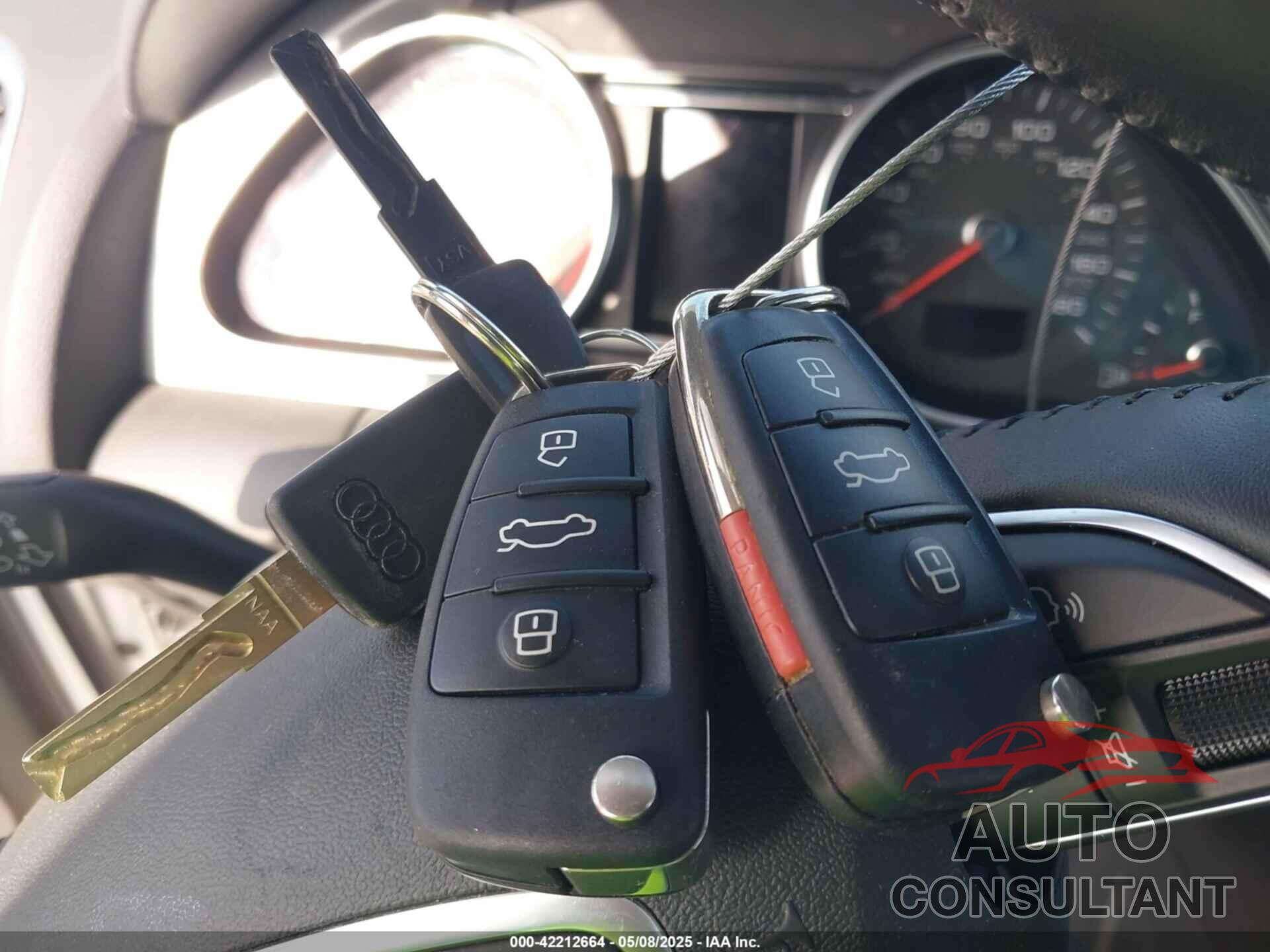 AUDI Q7 2014 - WA1LGAFE8ED007158