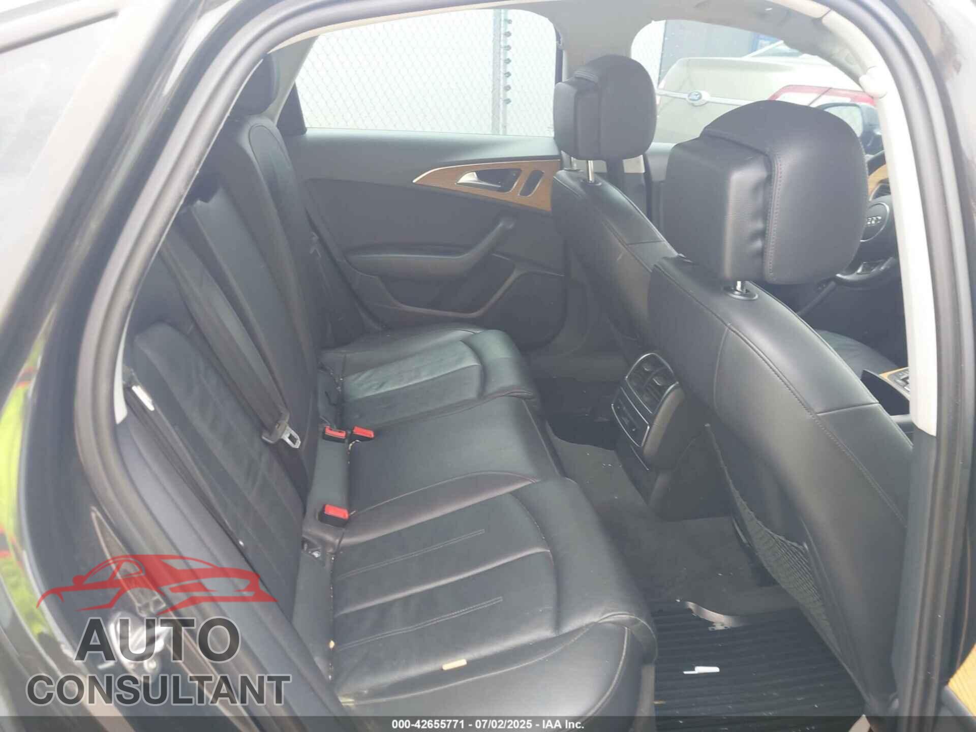 AUDI A6 2012 - WAUDFAFC6CN081355