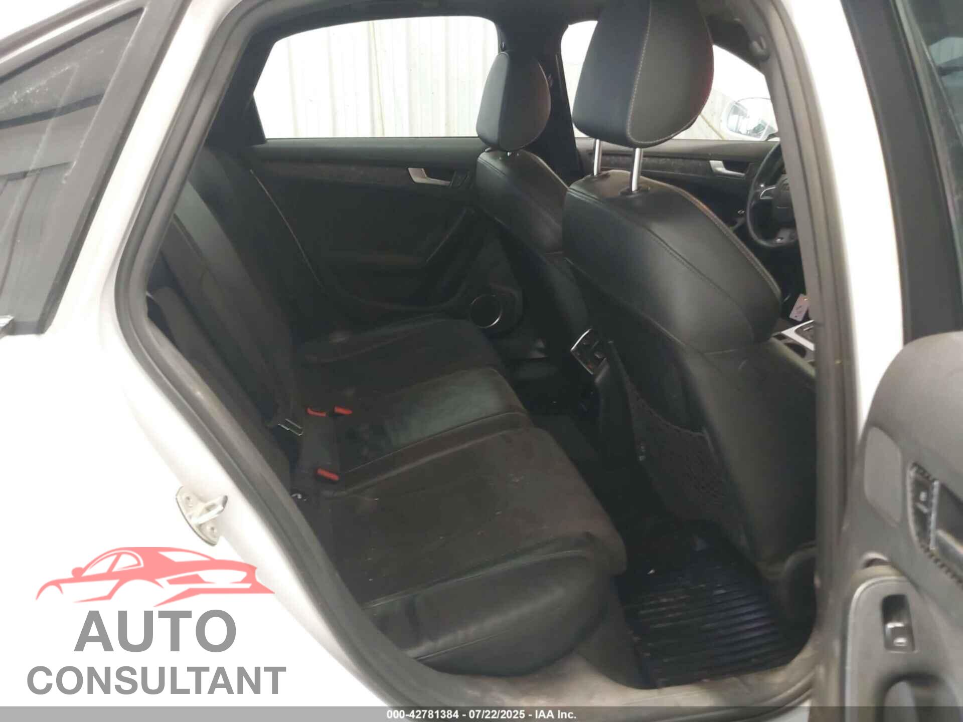 AUDI A4 2012 - WAUKFAFL1CN005808