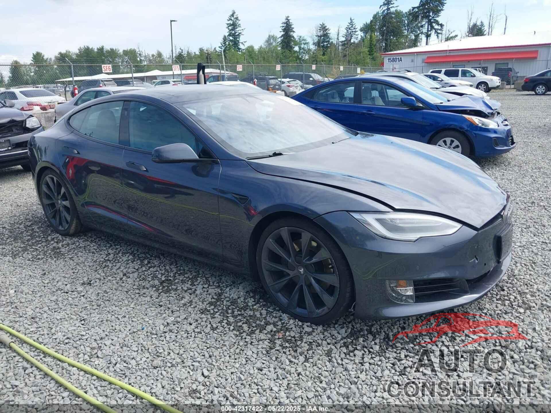 TESLA MODEL S 2018 - 5YJSA1E28JF272630