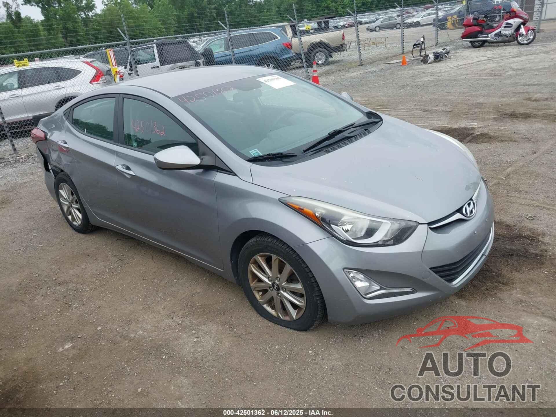 HYUNDAI ELANTRA 2015 - KMHDH4AE8FU341266