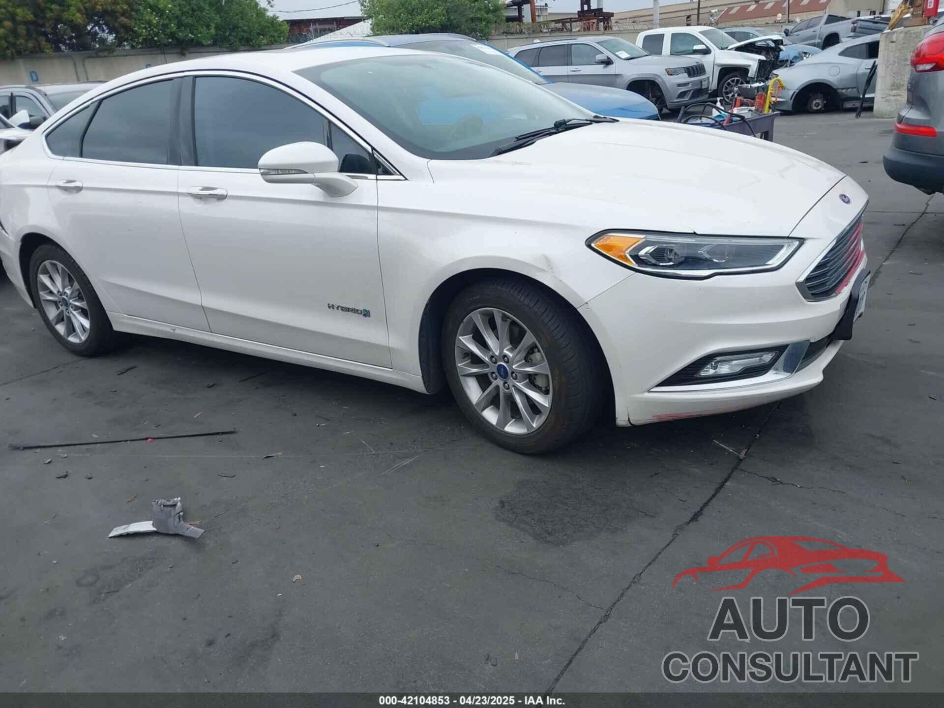 FORD FUSION HYBRID 2017 - 3FA6P0LU1HR267055
