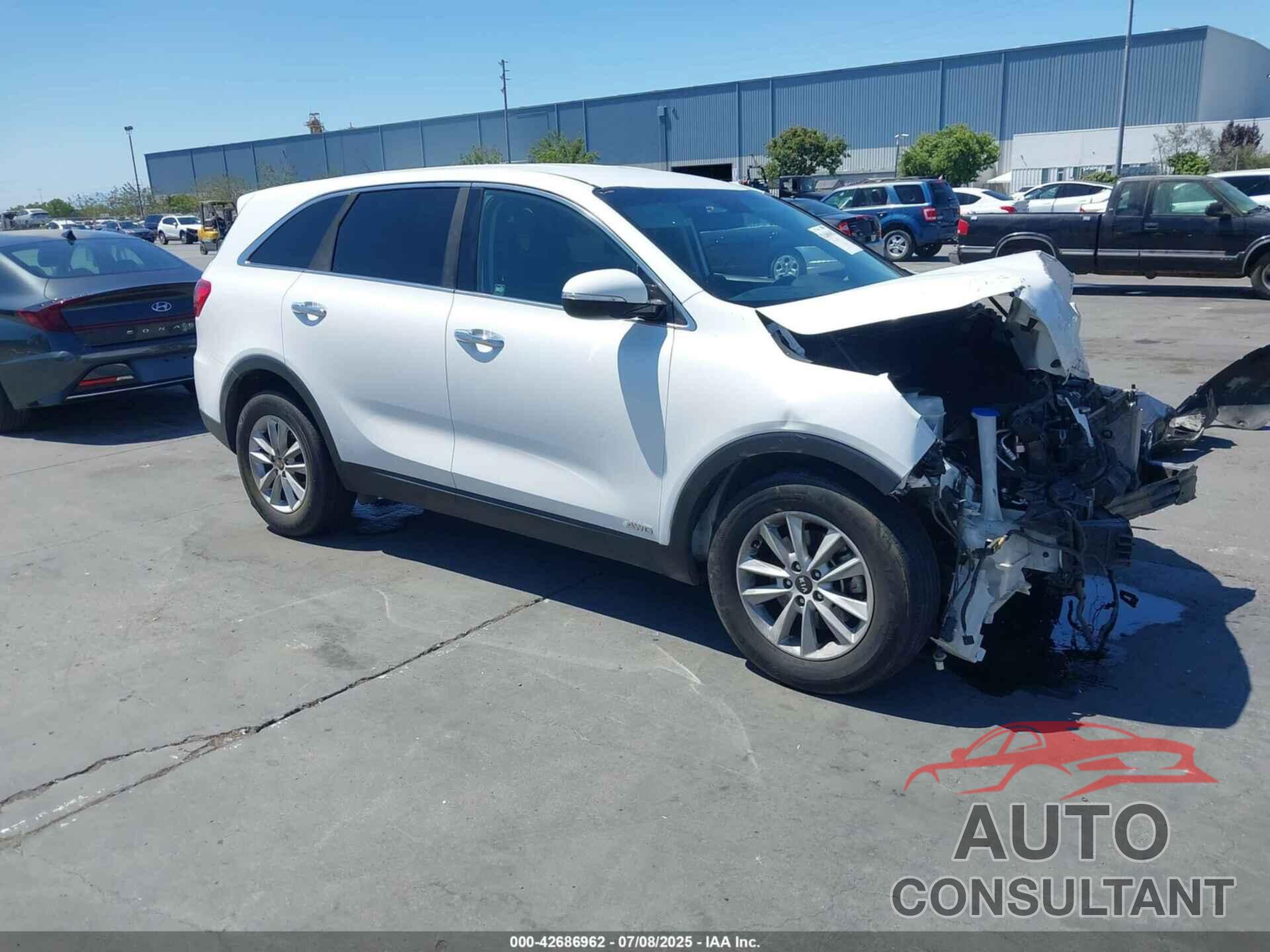 KIA SORENTO 2019 - 5XYPGDA57KG466436
