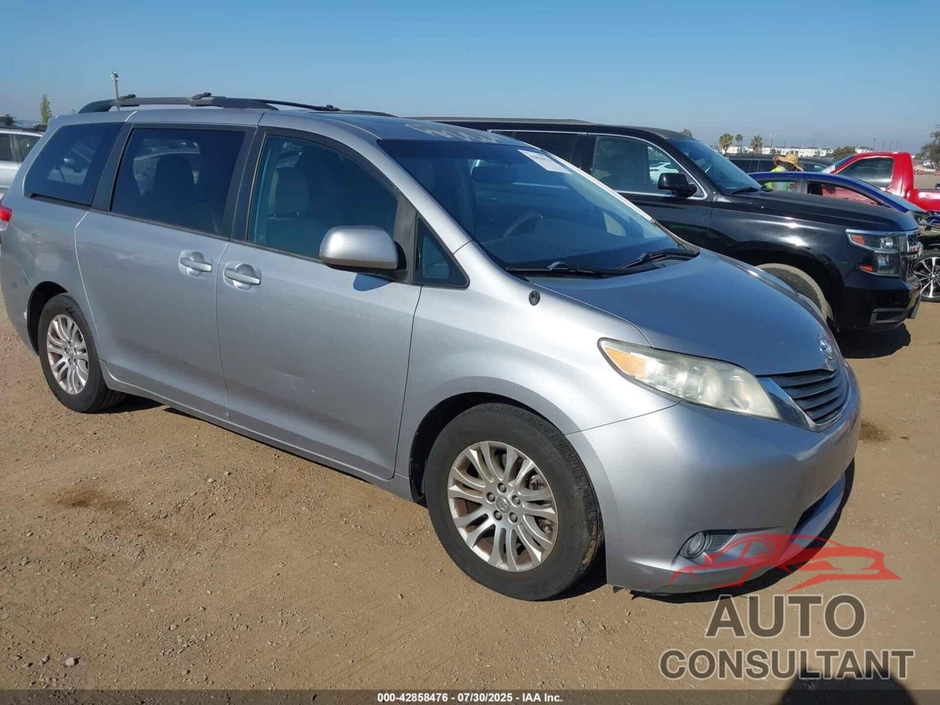 TOYOTA SIENNA 2012 - 5TDYK3DC8CS229112