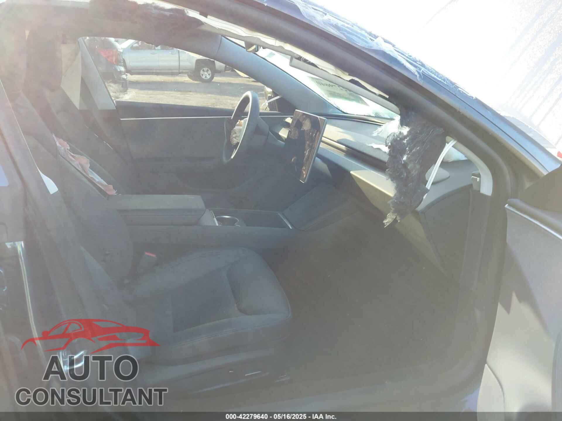 TESLA MODEL 3 2025 - 5YJ3E1EA6SF888134