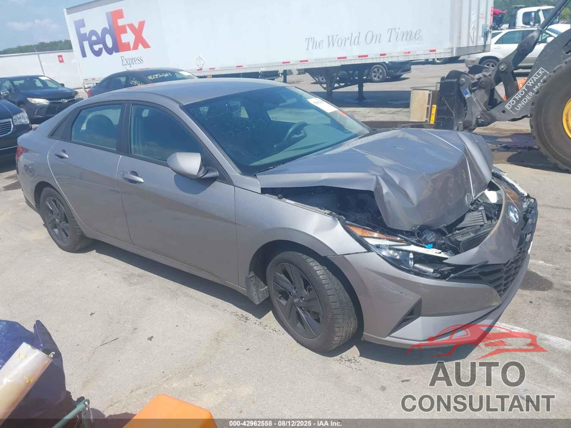 HYUNDAI ELANTRA 2022 - KMHLM4AG1NU355534