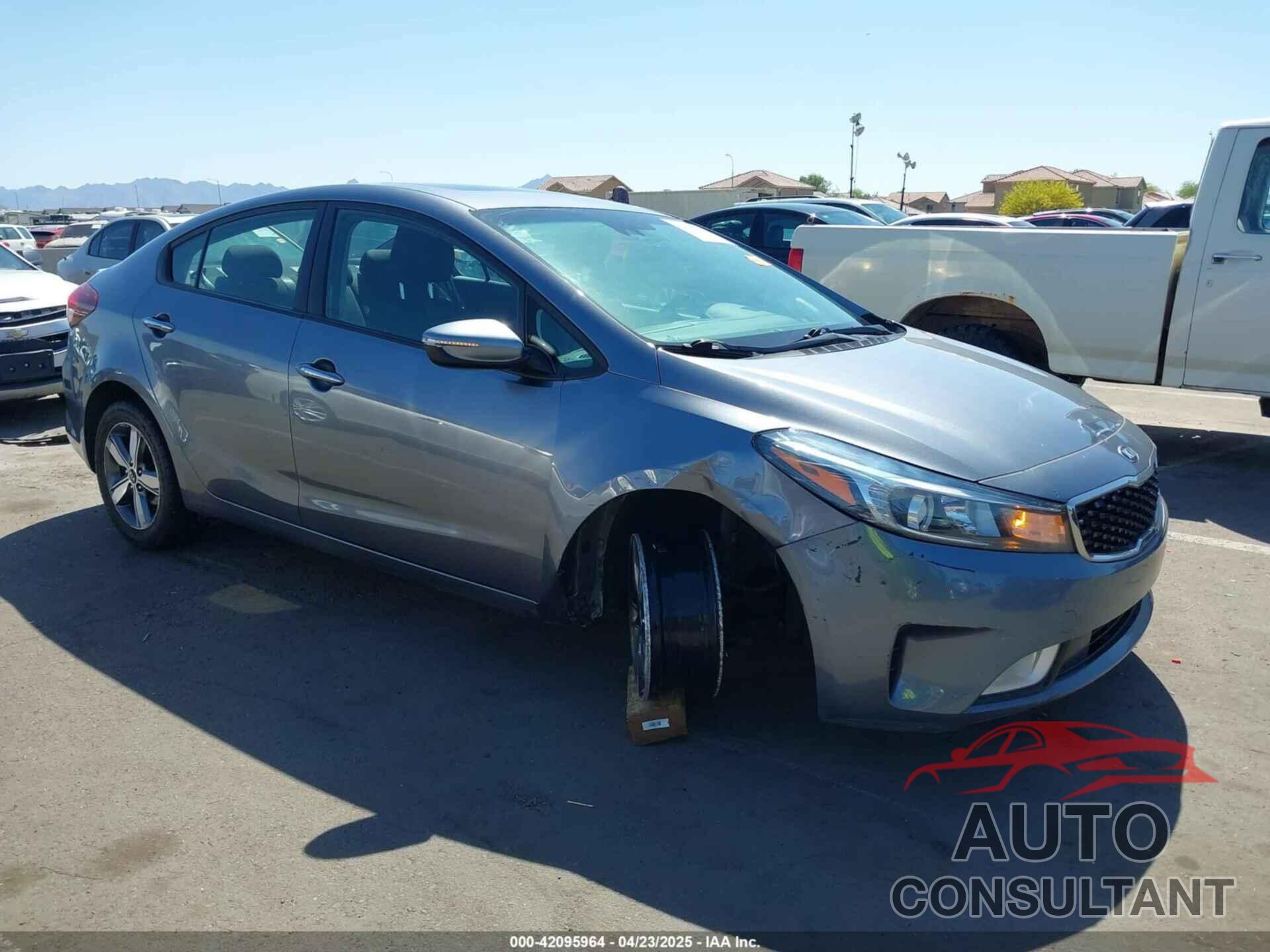 KIA FORTE 2018 - 3KPFL4A77JE220538