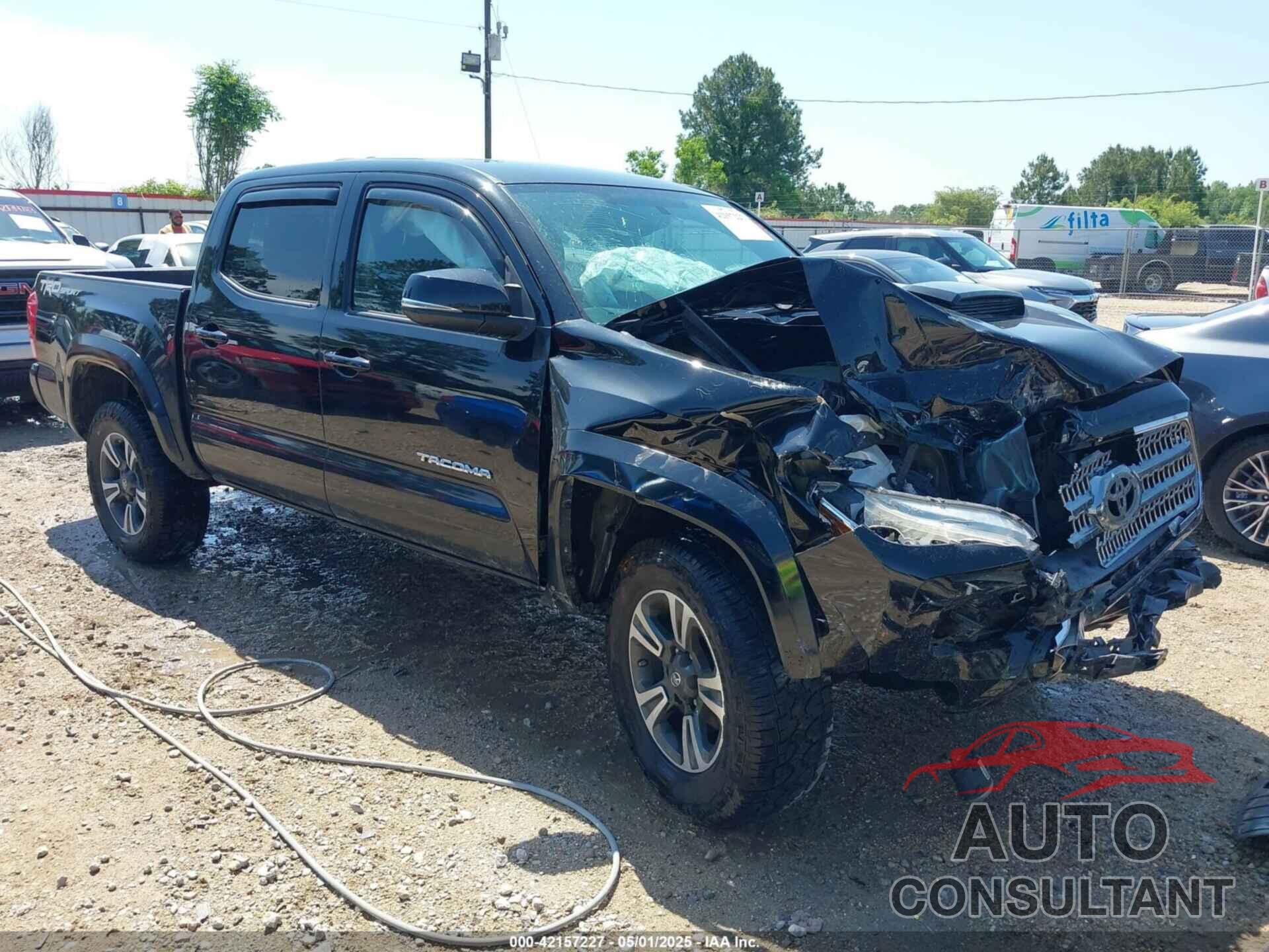 TOYOTA TACOMA 2017 - 5TFAZ5CNXHX048879