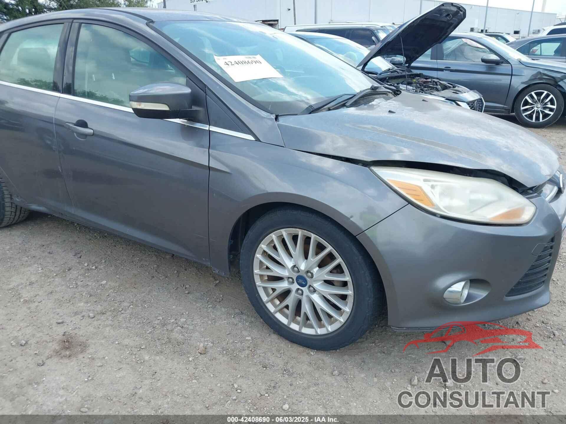 FORD FOCUS 2012 - 1FAHP3M24CL454188