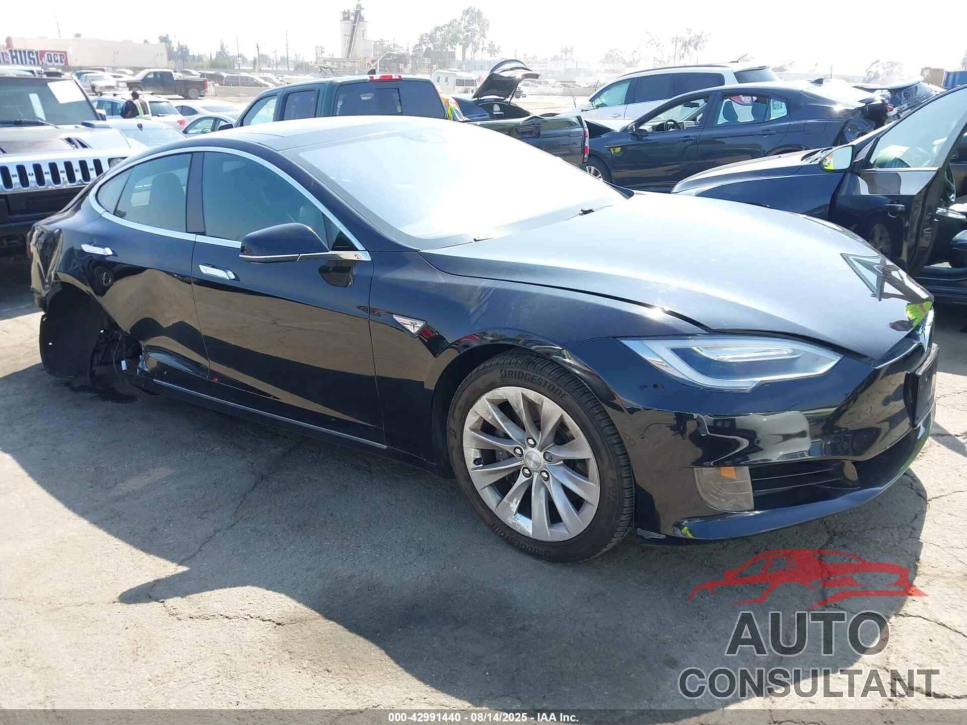 TESLA MODEL S 2016 - 5YJSA1E12GF151351