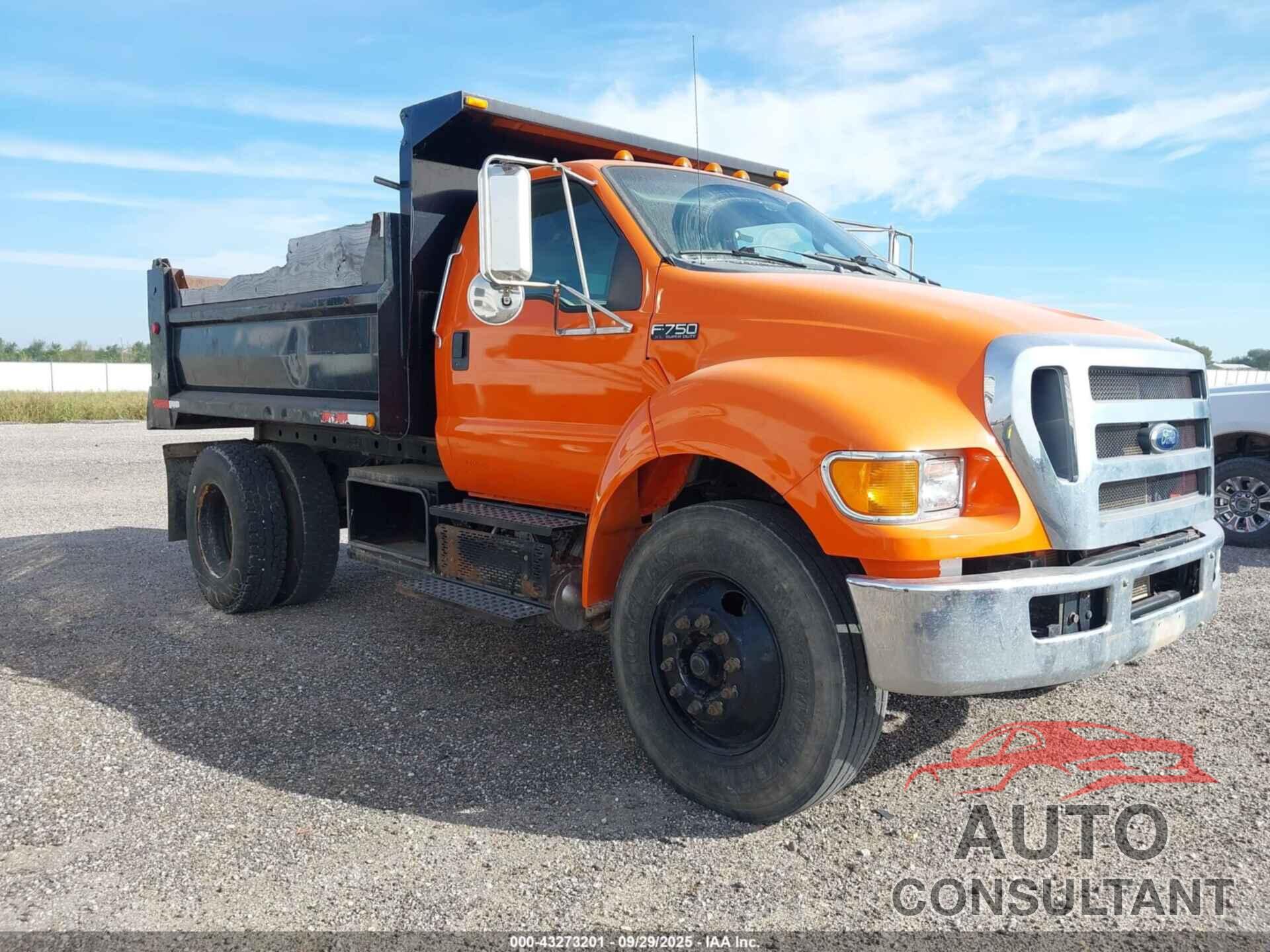 FORD SUPER DUTY F-750 STRAIGHT FRAME 2013 - 3FRNF7FA8DV786062