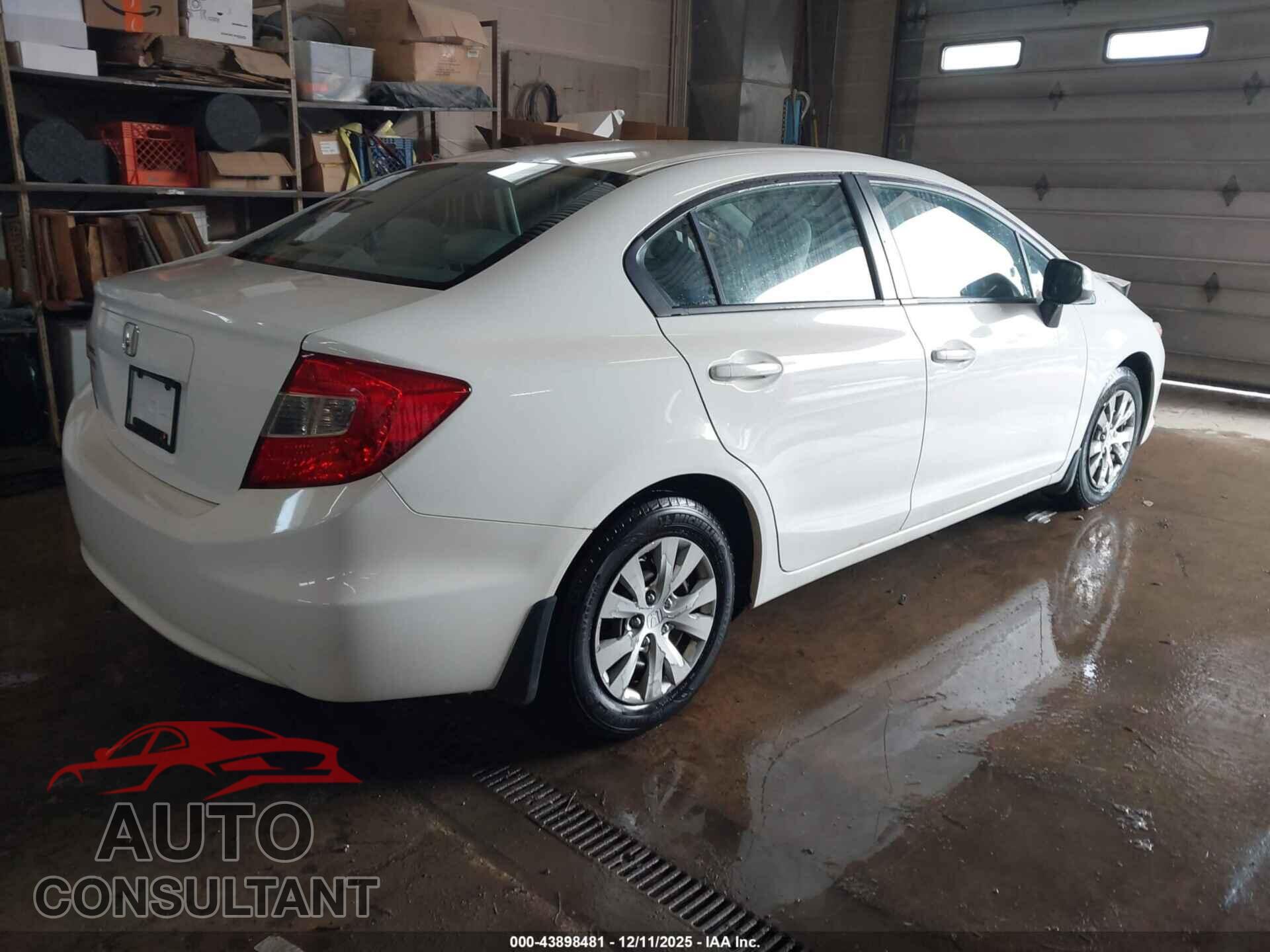 HONDA CIVIC 2012 - 19XFB2F55CE044008