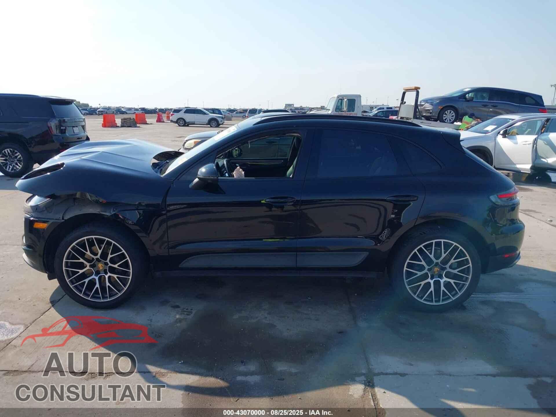 PORSCHE MACAN 2019 - WP1AA2A56KLB07738