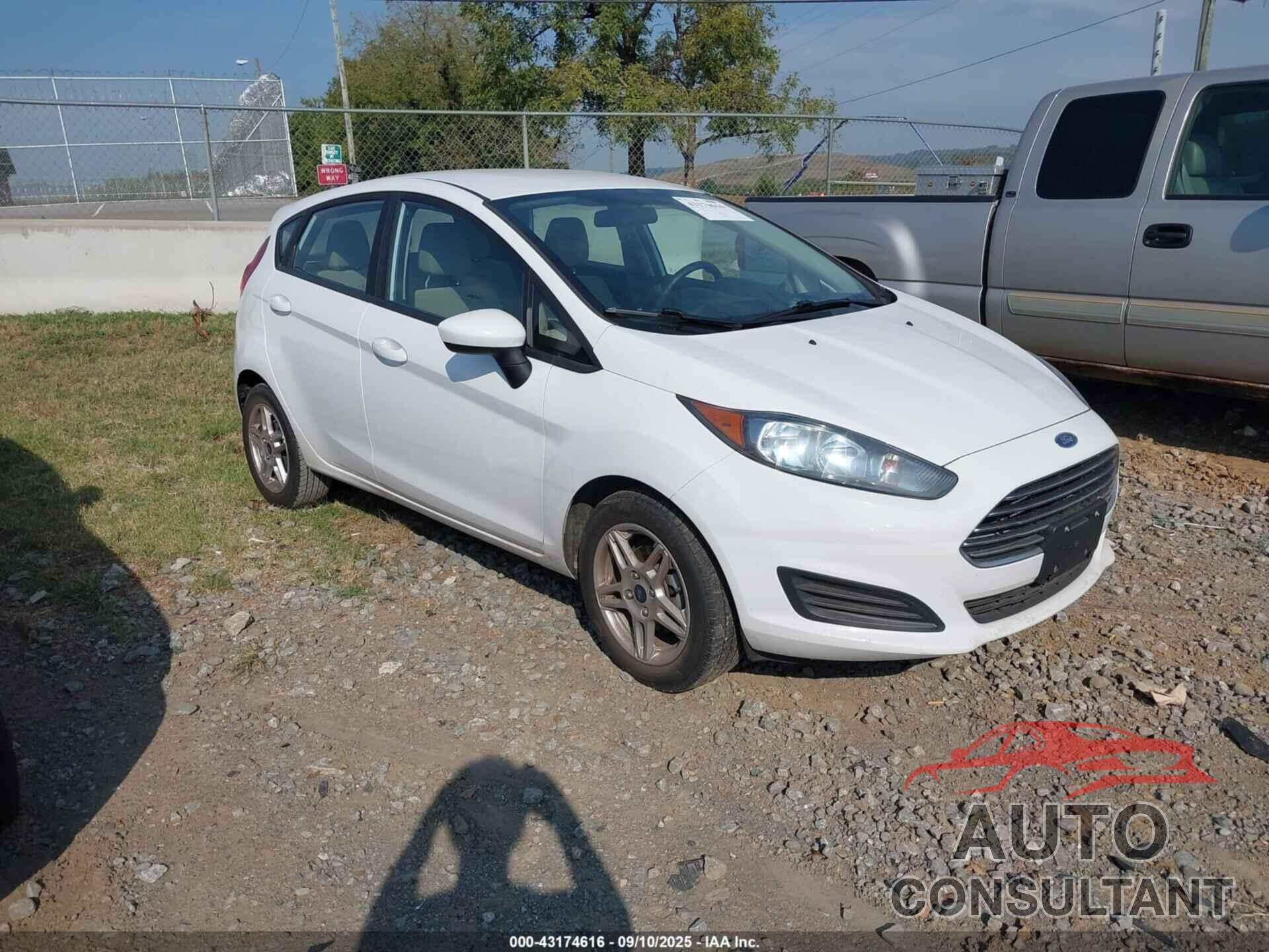 FORD FIESTA 2018 - 3FADP4EJXJM113366
