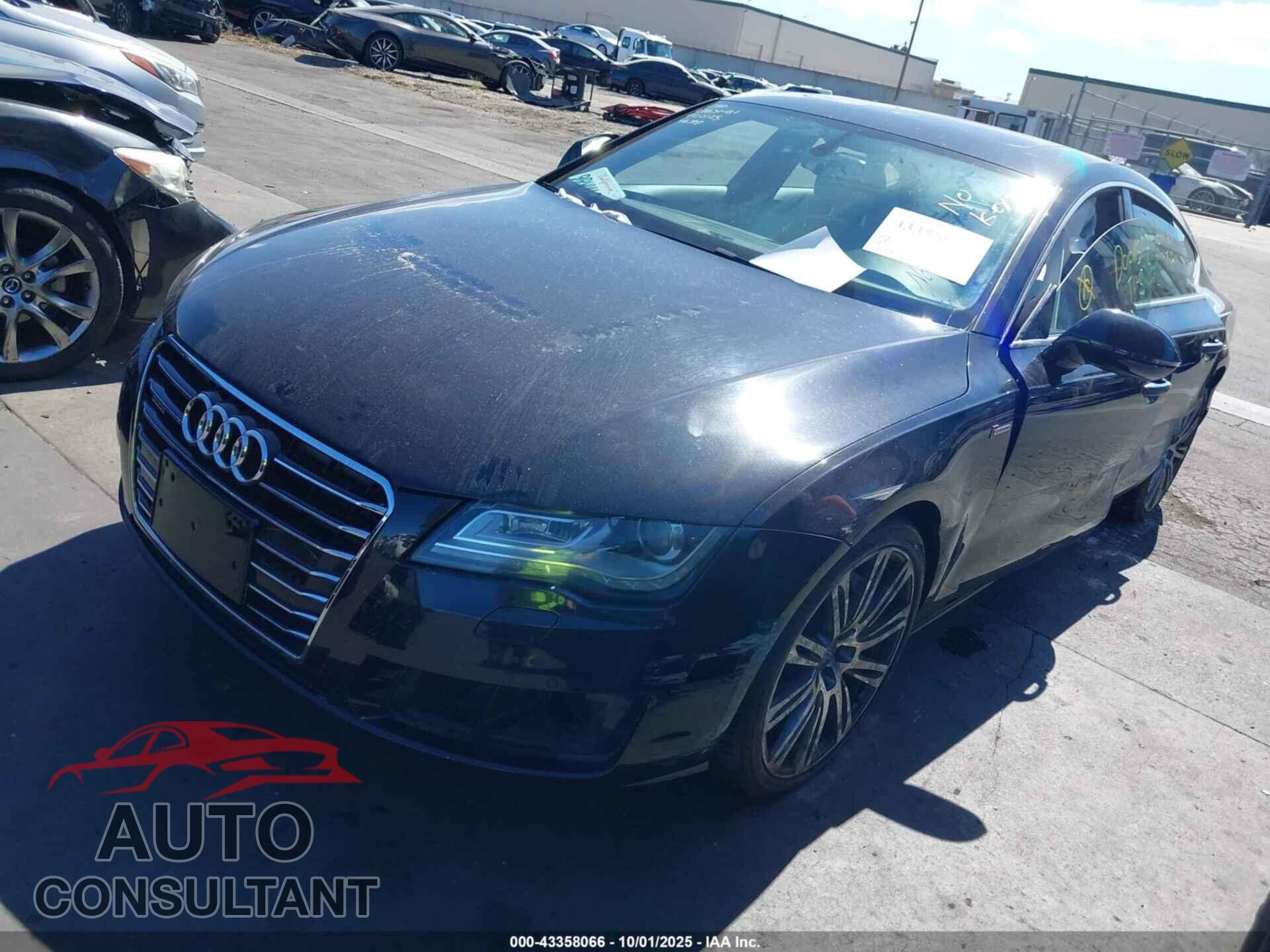 AUDI A7 2013 - WAUYGAFC0DN111045