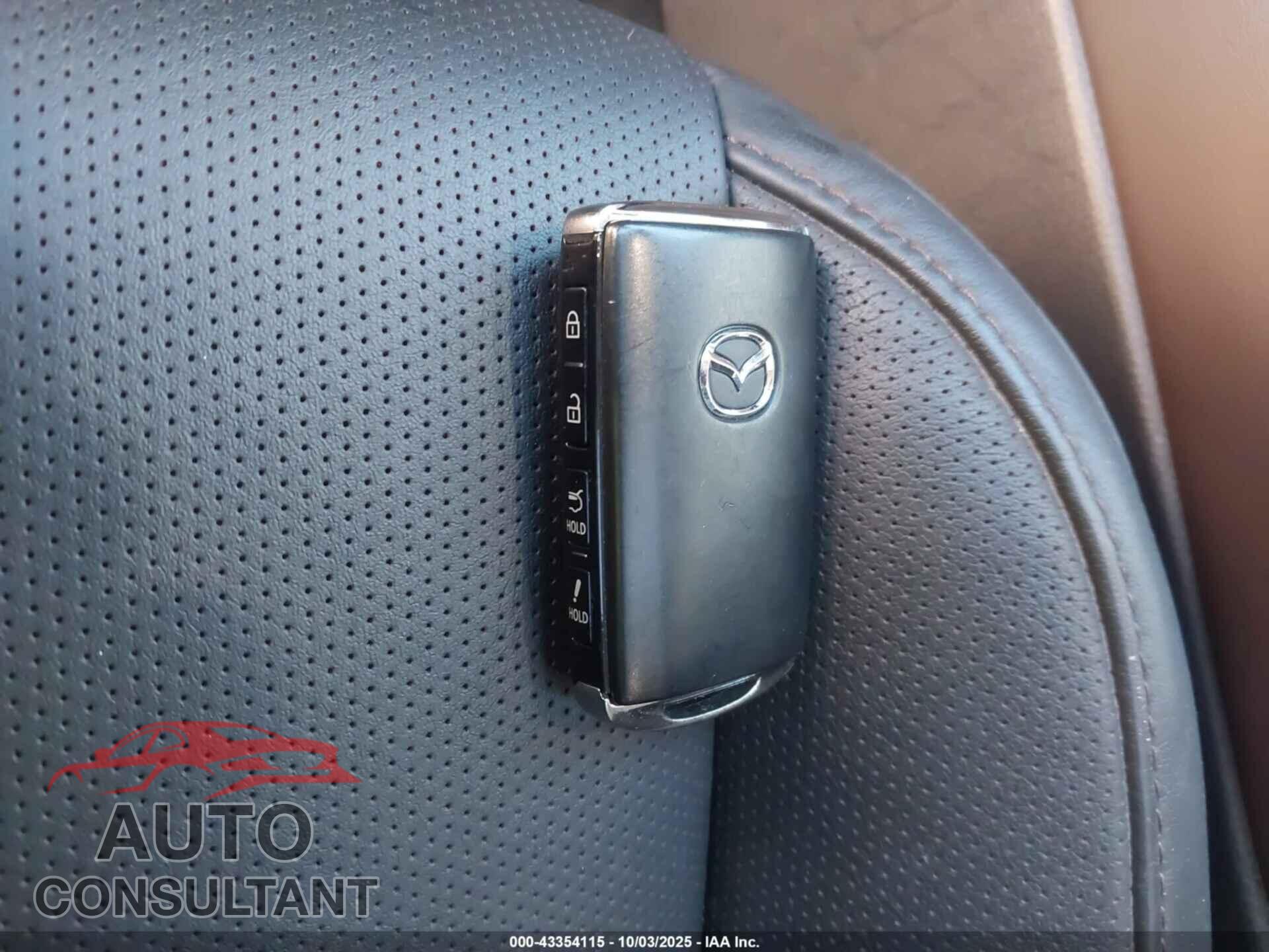 MAZDA CX-30 2023 - 3MVDMBDM0PM572111
