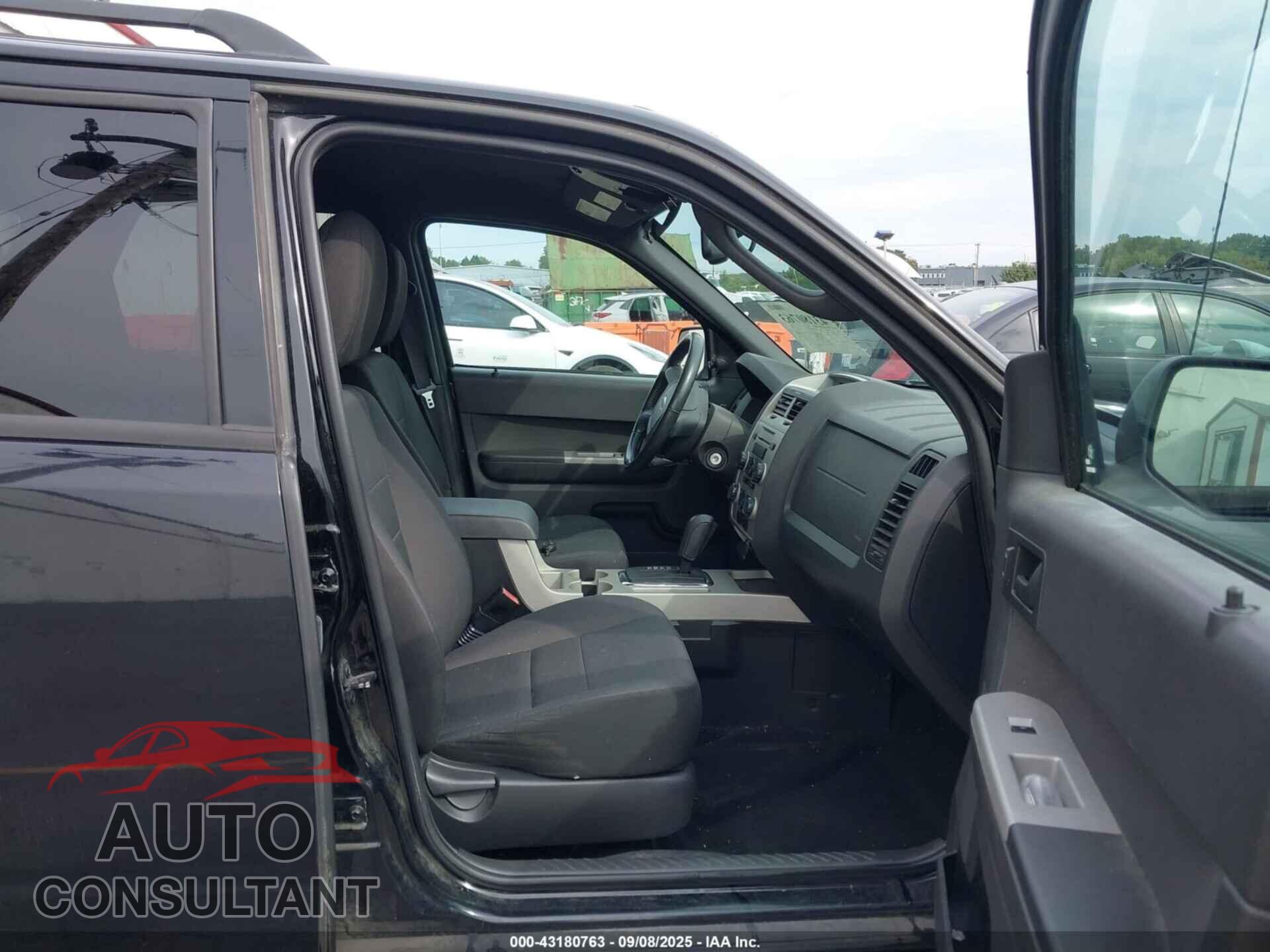 FORD ESCAPE 2012 - 1FMCU9D77CKC27798