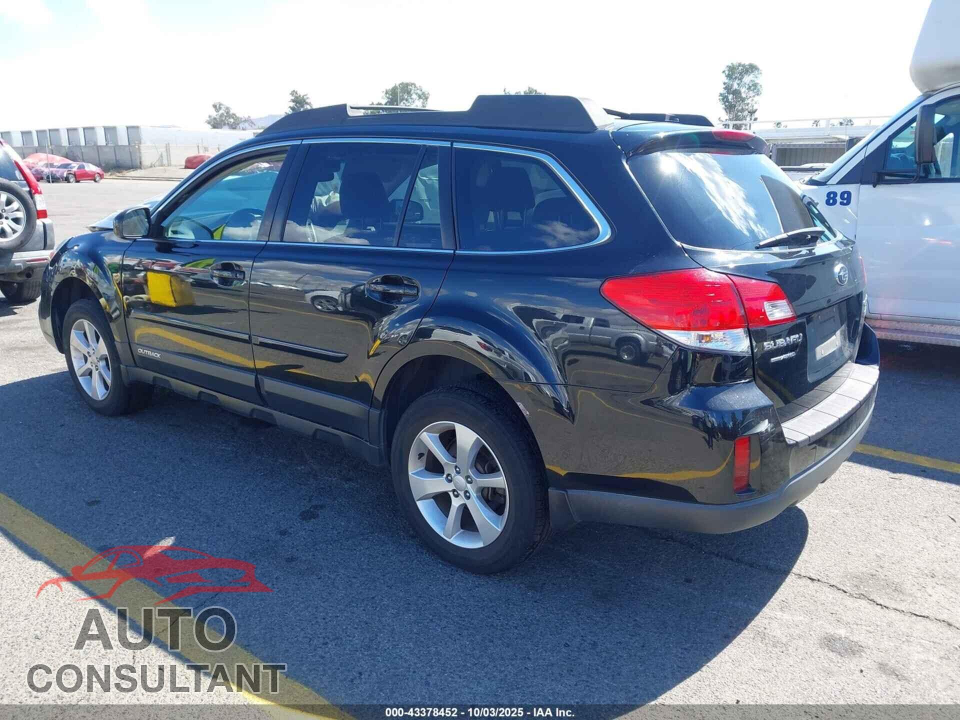 SUBARU OUTBACK 2013 - 4S4BRBGC8D3310391
