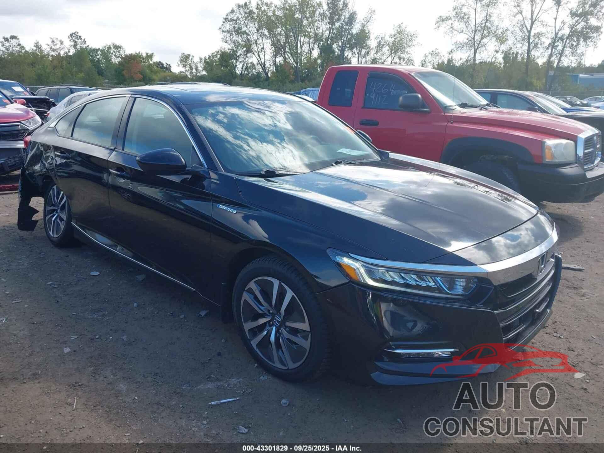 HONDA ACCORD HYBRID 2018 - 1HGCV3F46JA007400