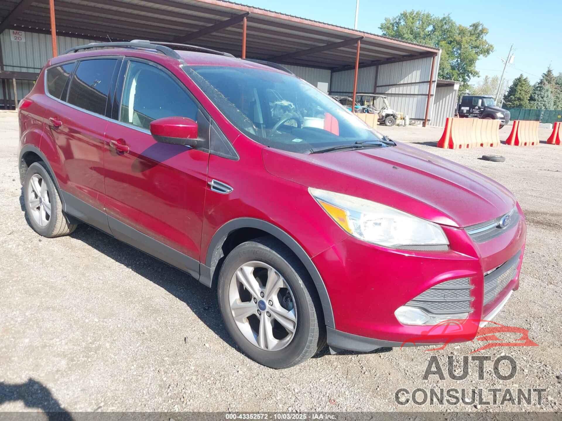 FORD ESCAPE 2016 - 1FMCU0GX9GUA74181