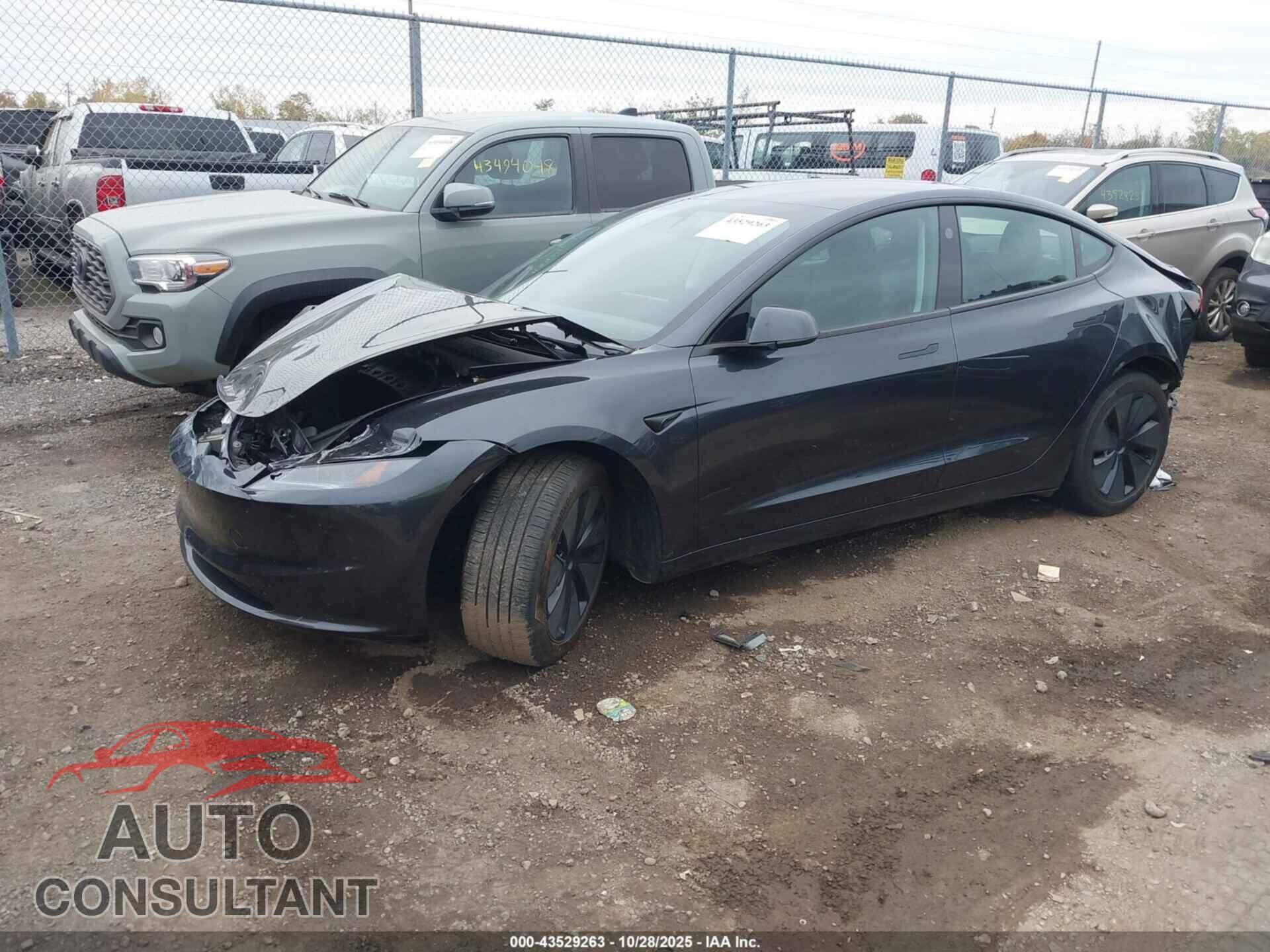 TESLA MODEL 3 2024 - 5YJ3E1EB5RF795124
