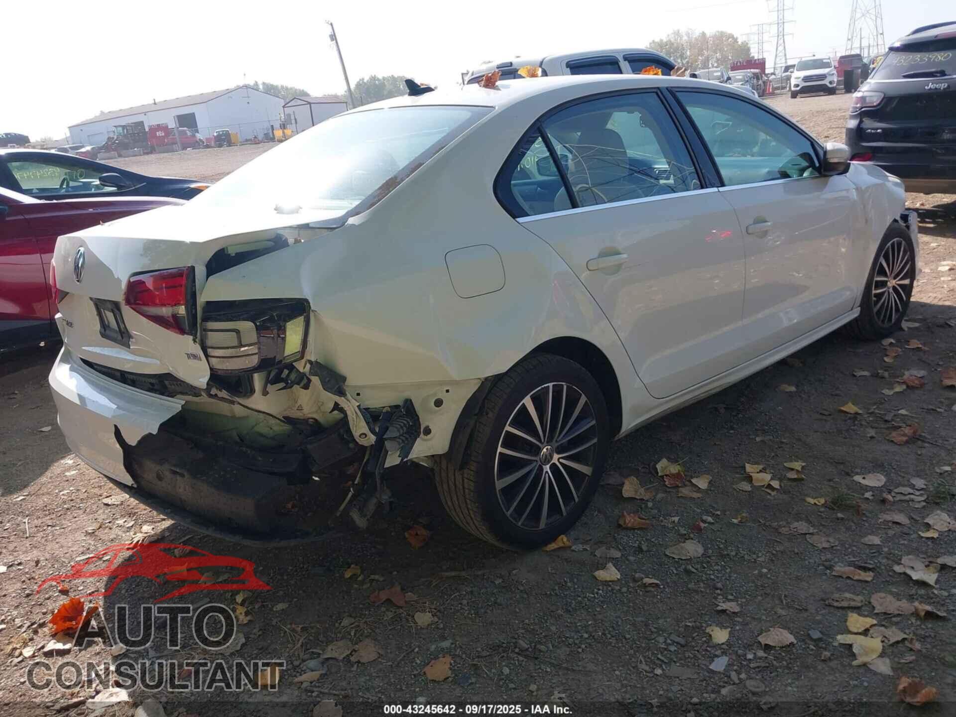 VOLKSWAGEN JETTA 2017 - 3VWDB7AJXHM311436