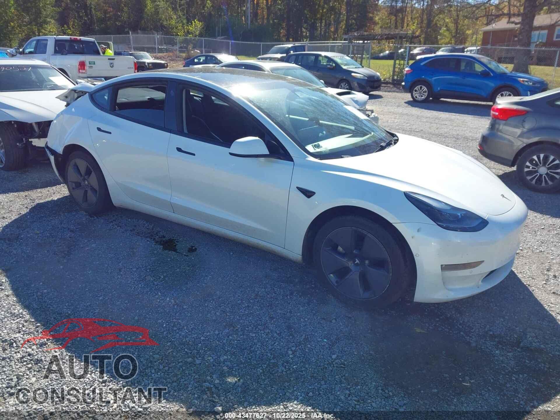 TESLA MODEL 3 2022 - 5YJ3E1EB7NF103083