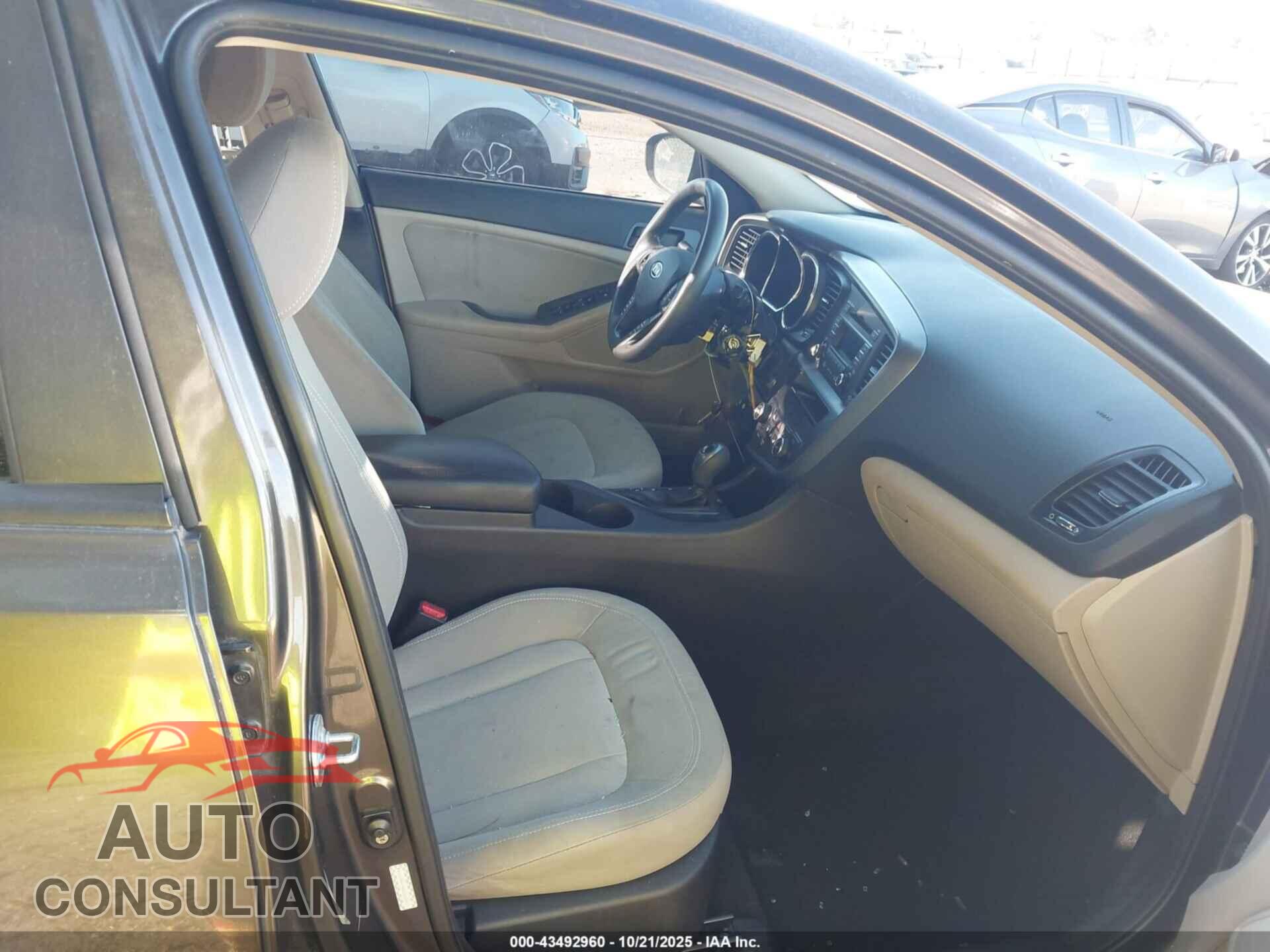 KIA OPTIMA 2011 - KNAGM4A74B5126063