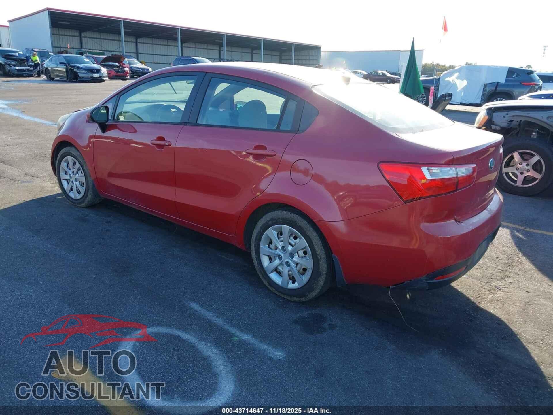 KIA RIO 2015 - KNADM4A37F6521984