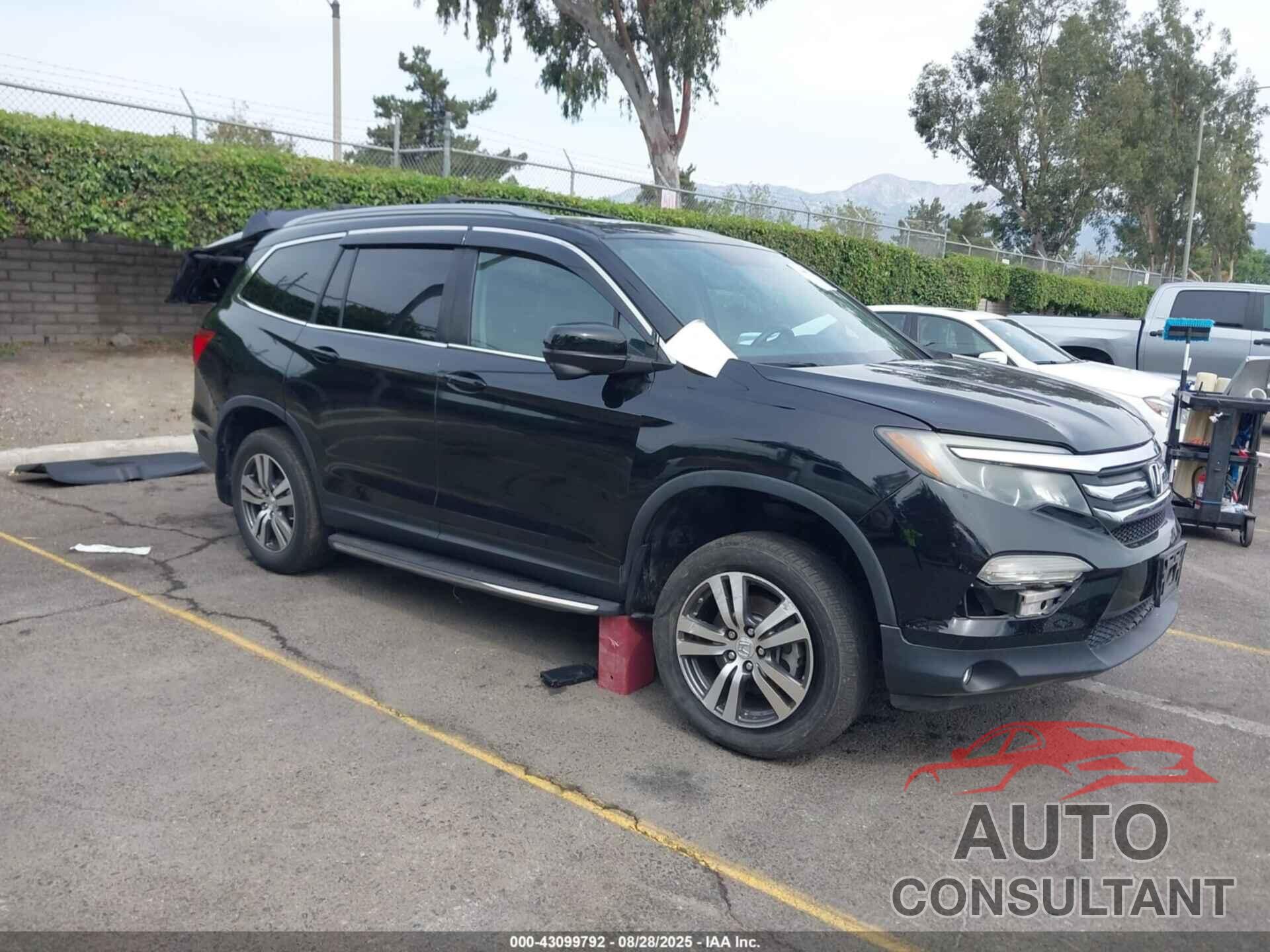 HONDA PILOT 2016 - 5FNYF5H86GB040328