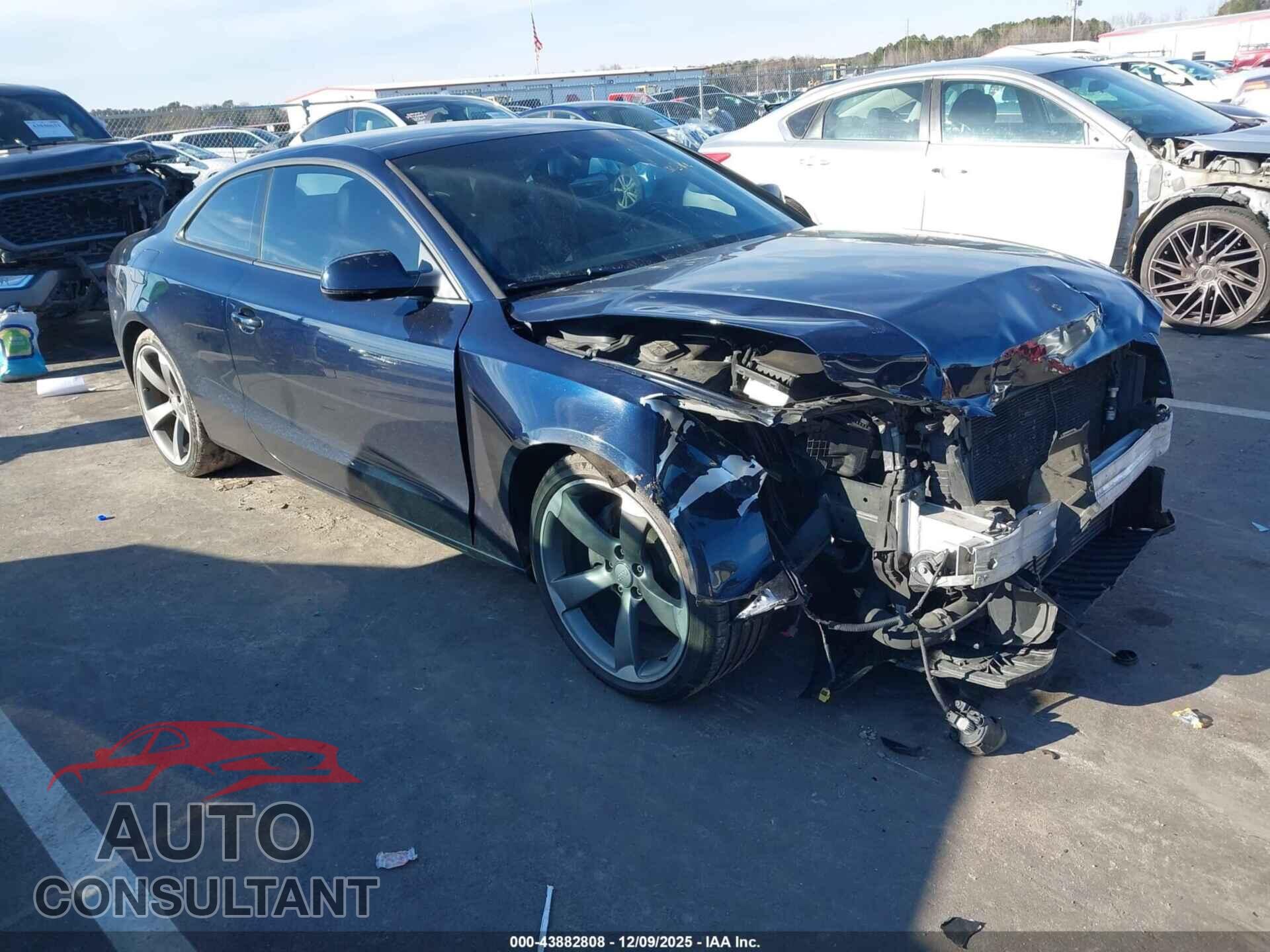 AUDI A5 2011 - WAULFAFR0BA036272