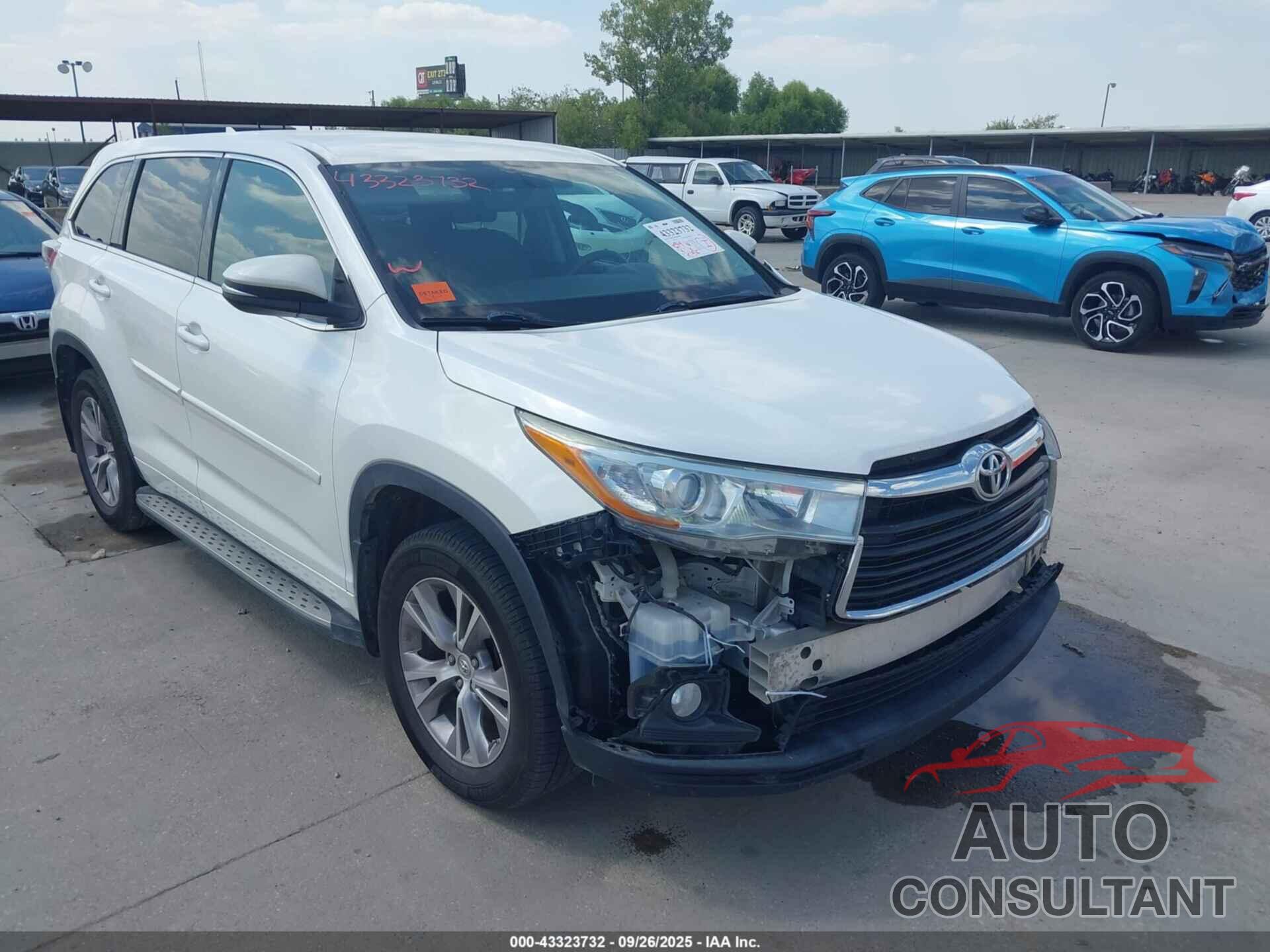 TOYOTA HIGHLANDER 2015 - 5TDZKRFH9FS117911