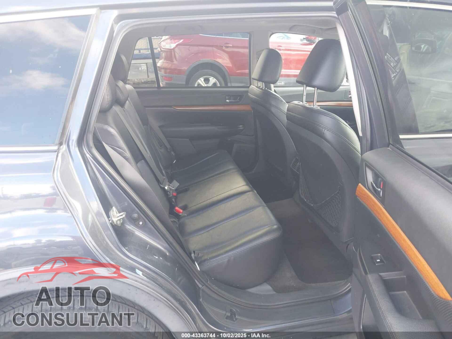 SUBARU OUTBACK 2014 - 4S4BRBLC2E3251376