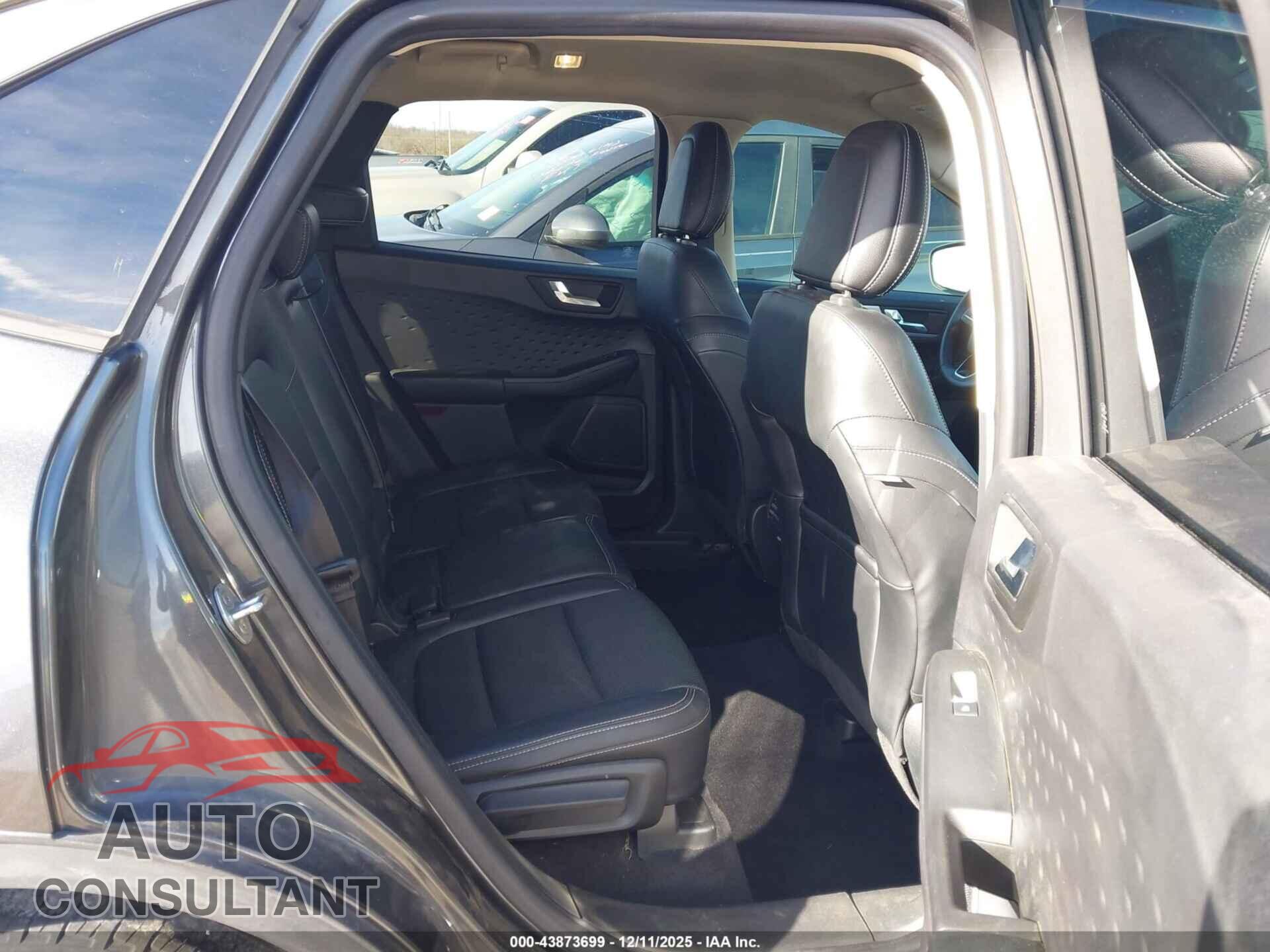 FORD ESCAPE 2020 - 1FMCU0H65LUA31280