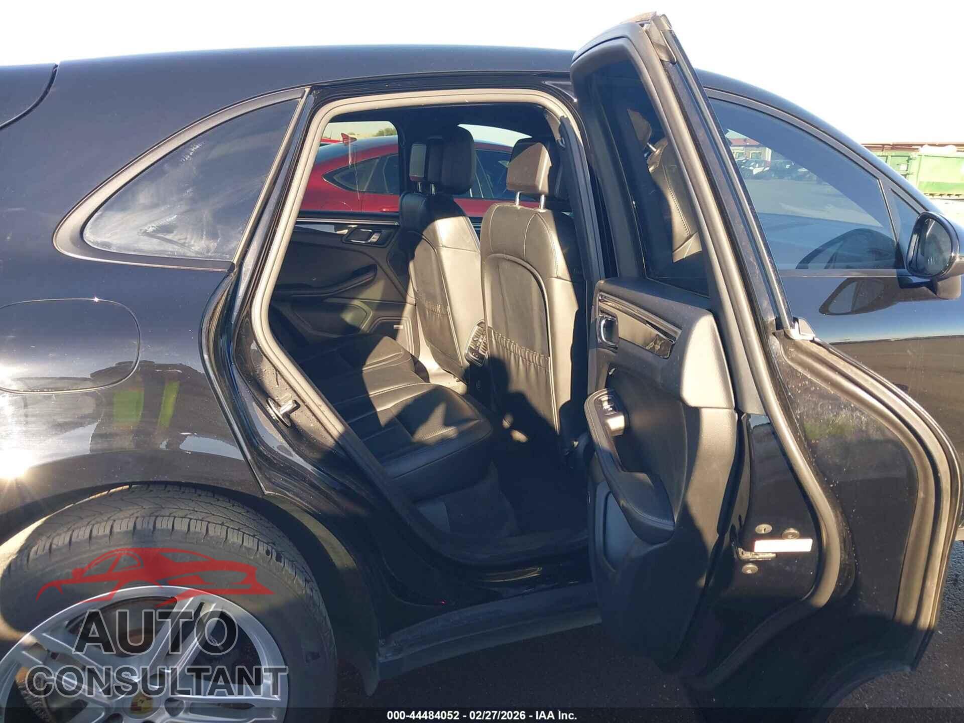 PORSCHE MACAN 2017 - WP1AA2A52HLB05767