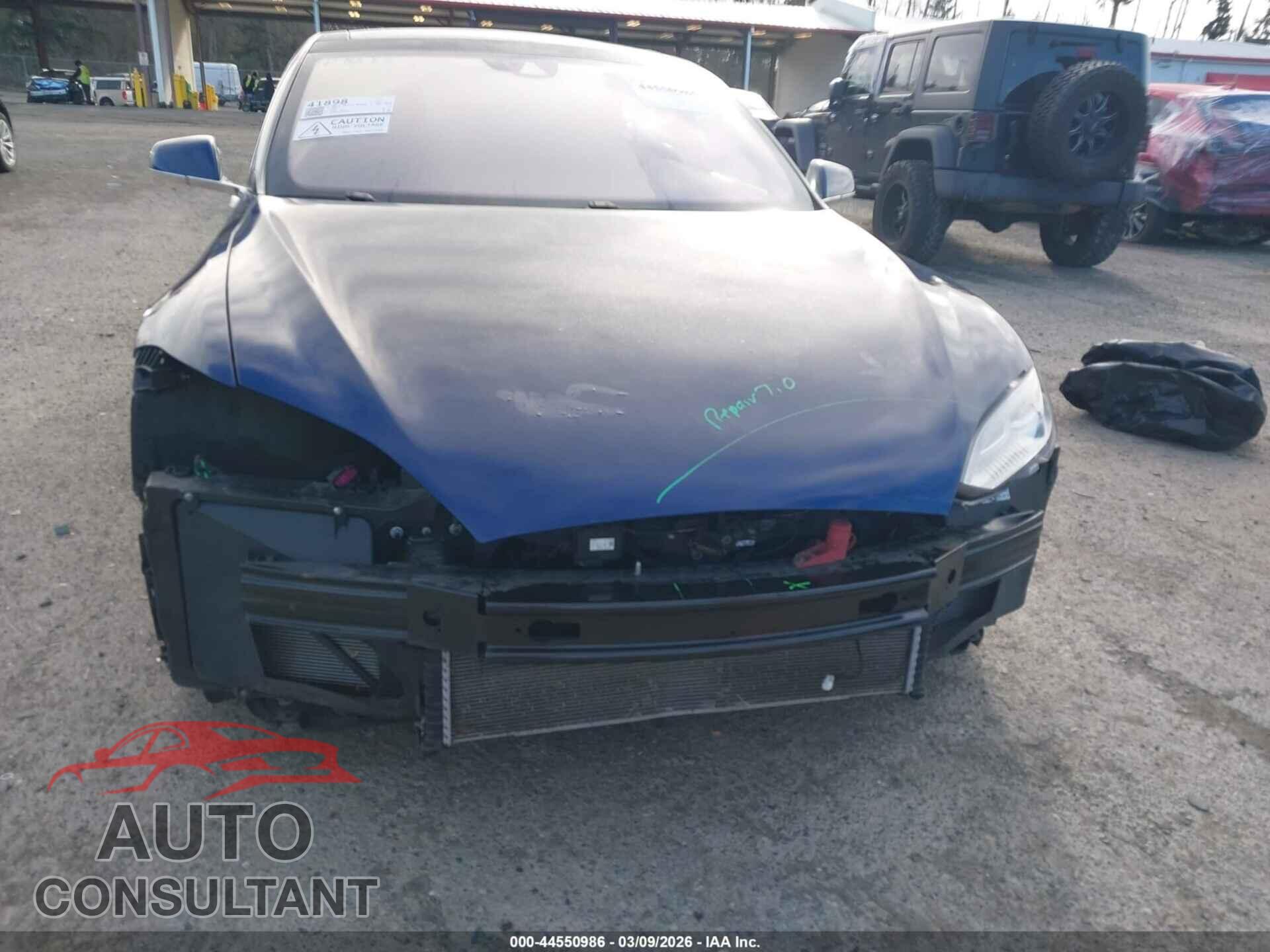 TESLA MODEL S 2015 - 5YJSA1S24FF086014