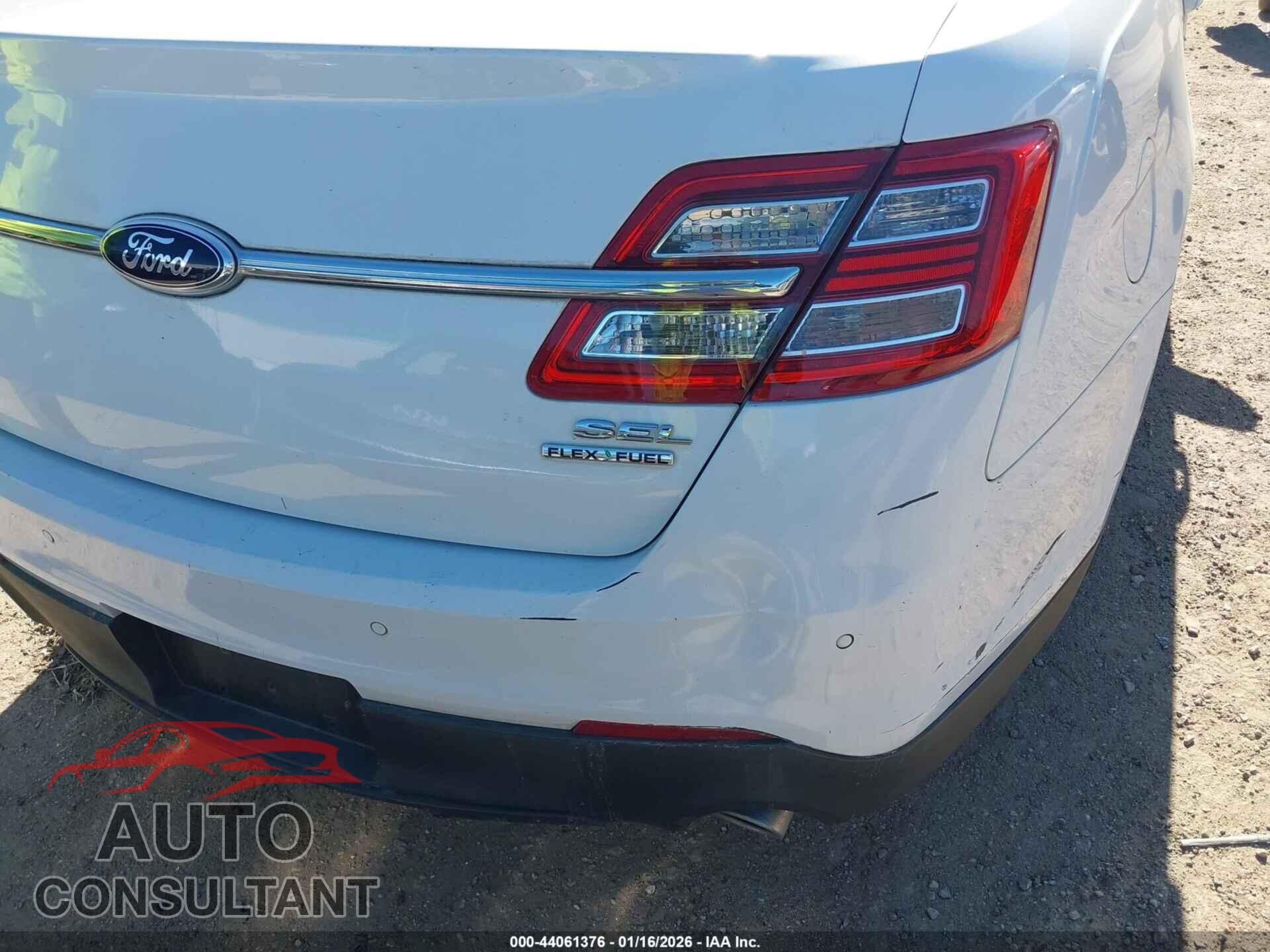 FORD TAURUS 2013 - 1FAHP2E82DG169285