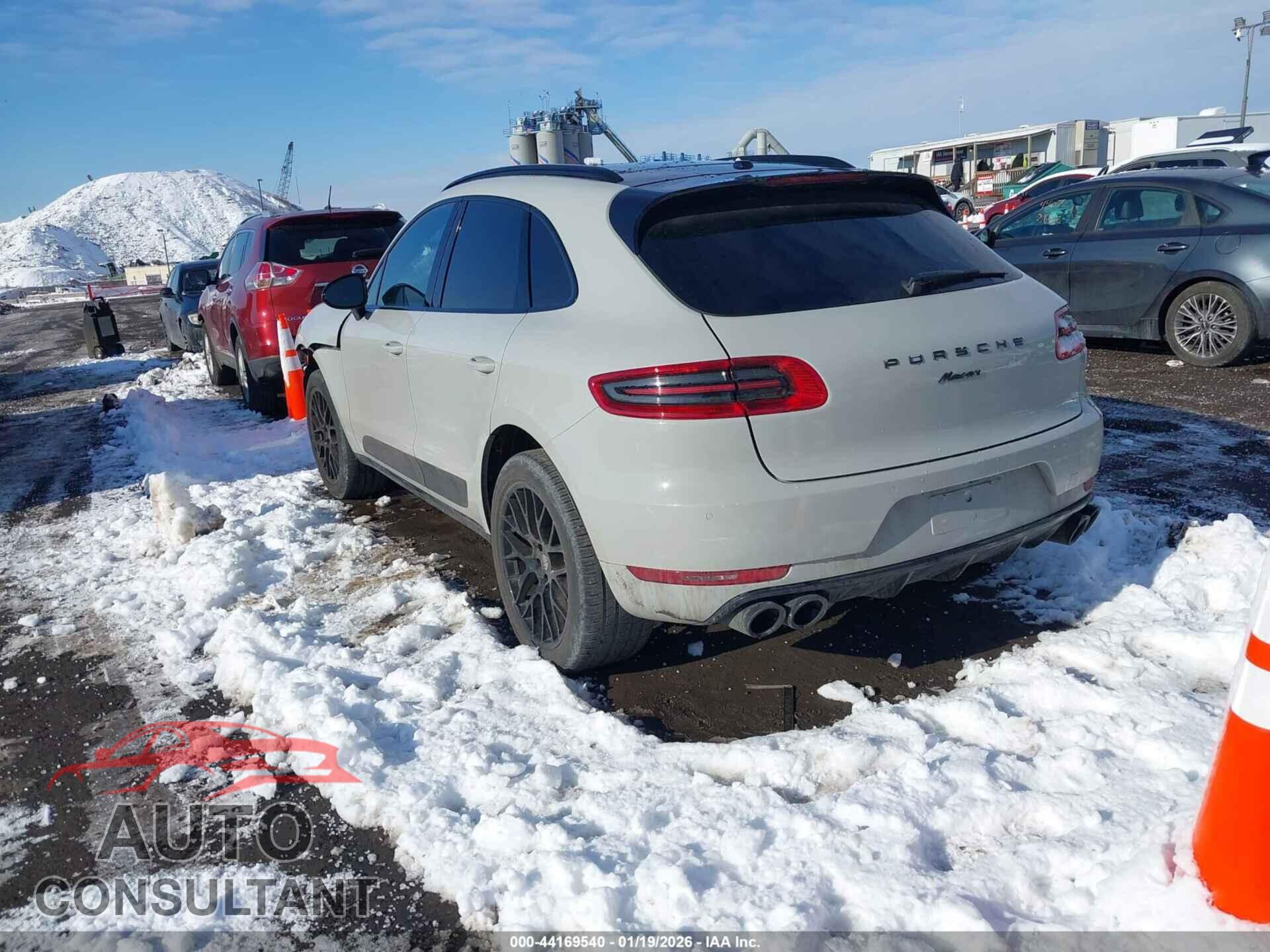 PORSCHE MACAN 2017 - WP1AA2A50HLB03595