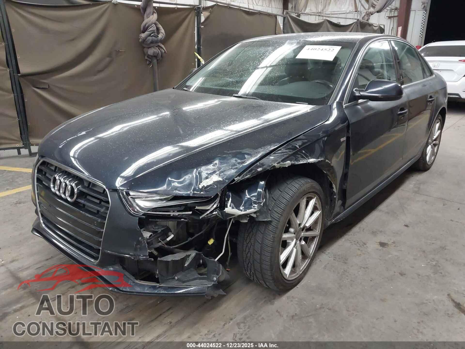 AUDI A4 2014 - WAUFFAFL6EN007221