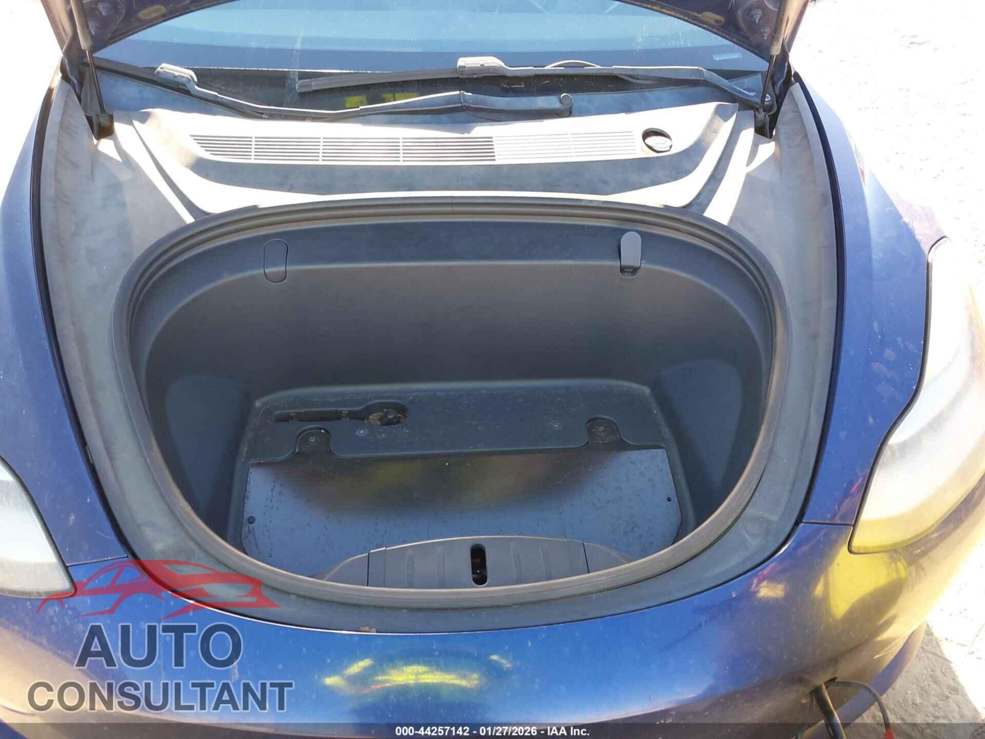 TESLA MODEL 3 2019 - 5YJ3E1EA7KF301200