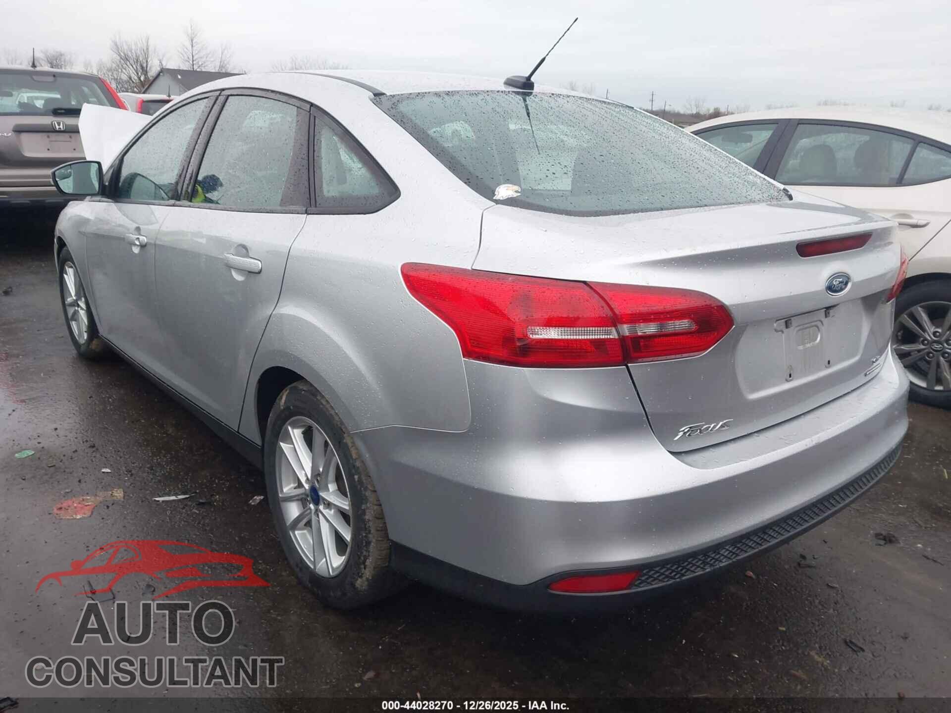 FORD FOCUS 2016 - 1FADP3F25GL320128